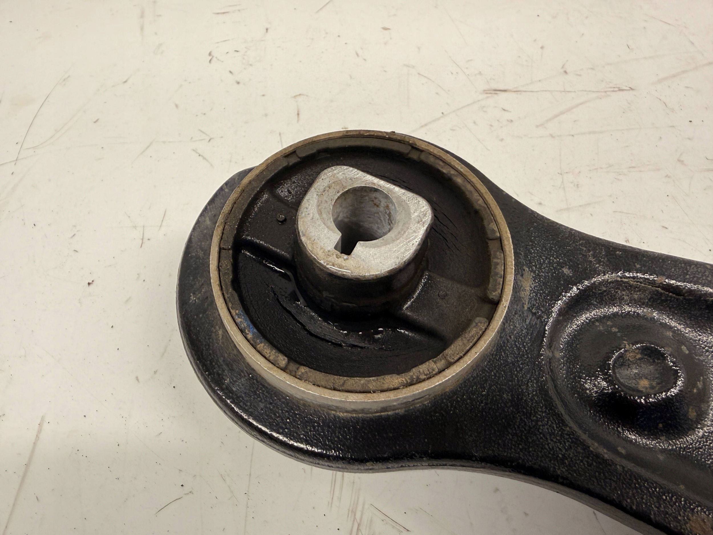 Renault Grand Scenic IV arm right front front