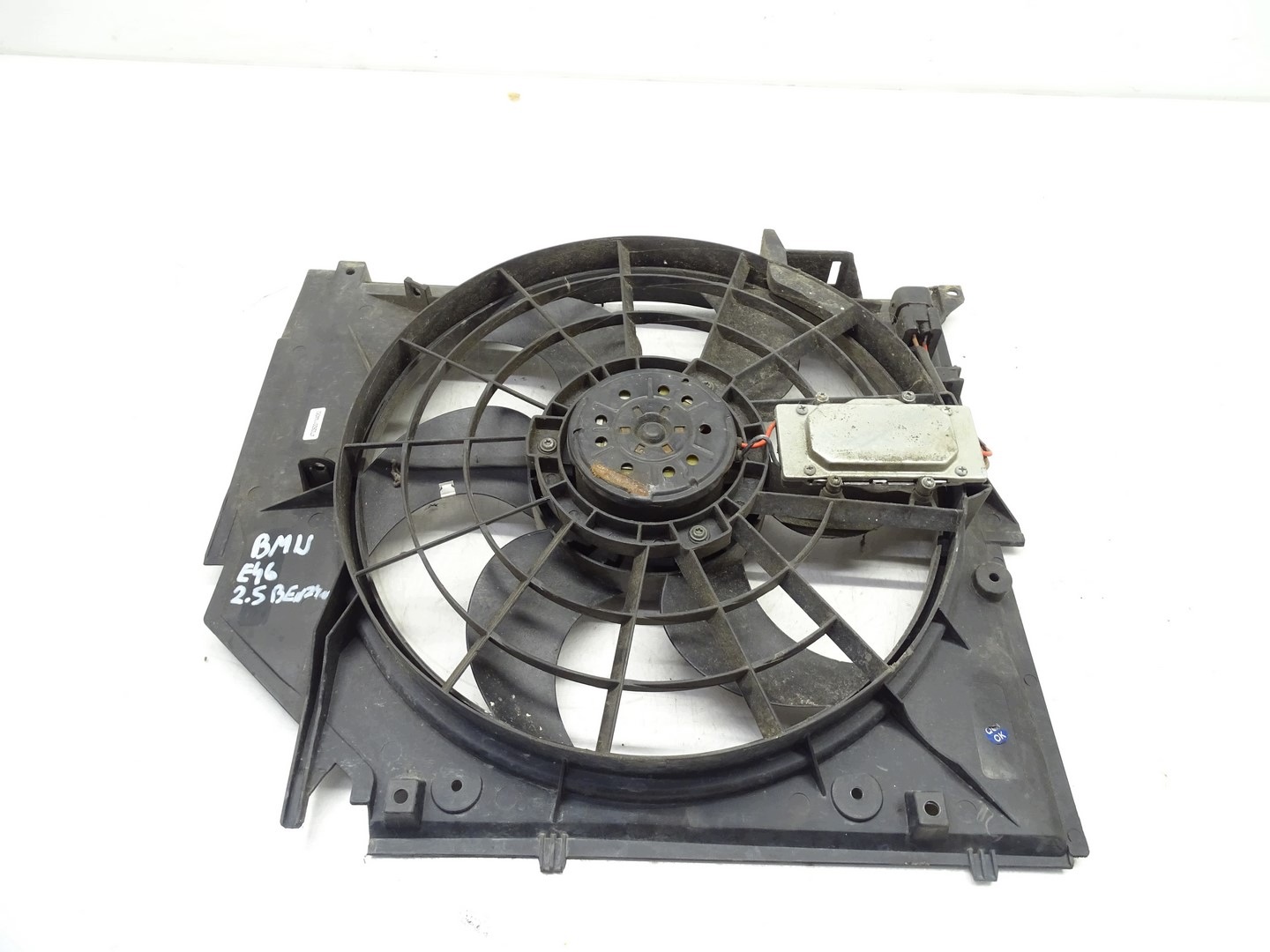 hűtőventilátor BMW E46 323 325