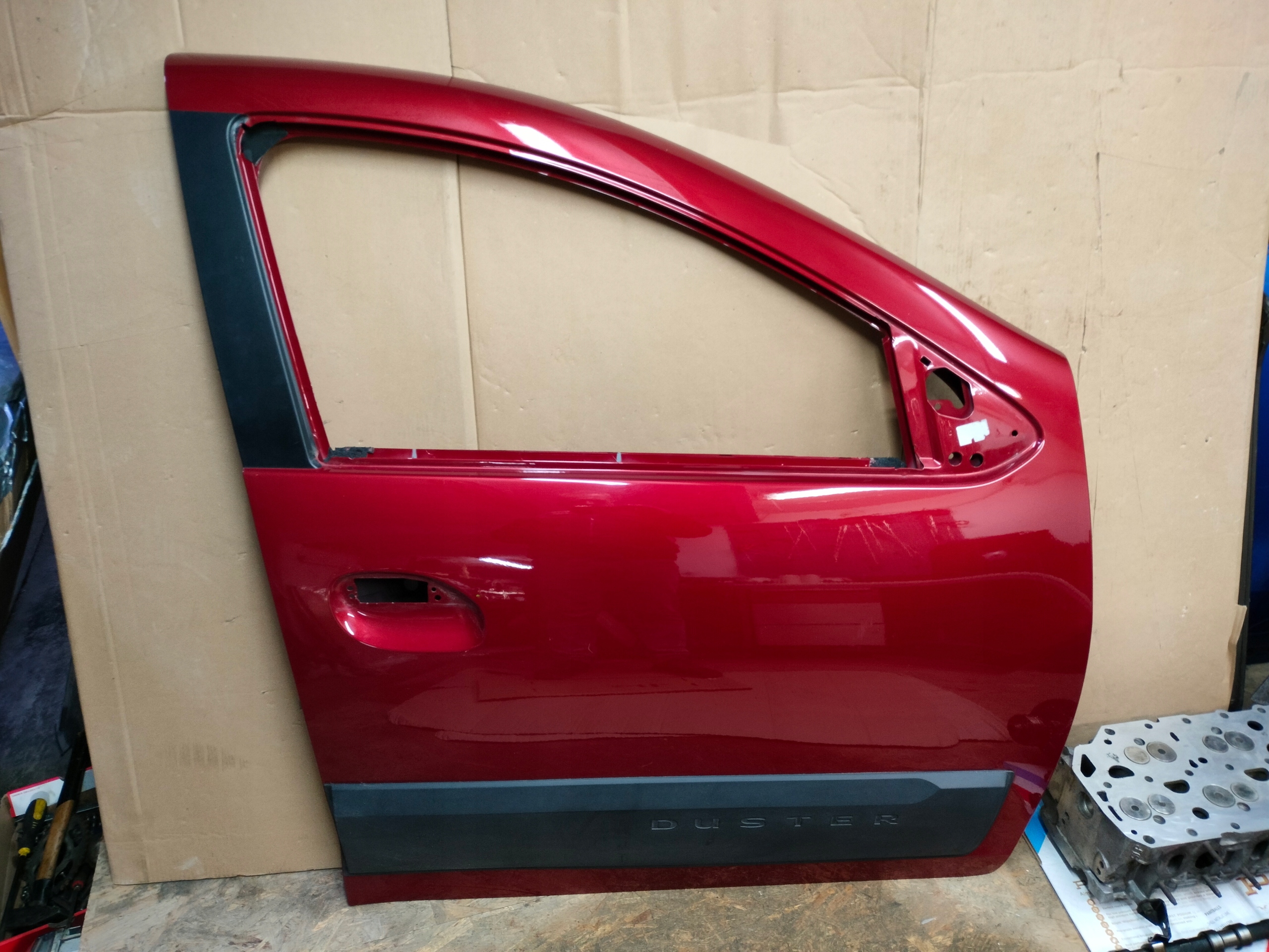 дверь передняя левая renault duster. дверь дастер правая. дверь сандера передняя левая. дастер 2 дверь передняя левая. дверь левая передняя левая новая renault duster румыния.