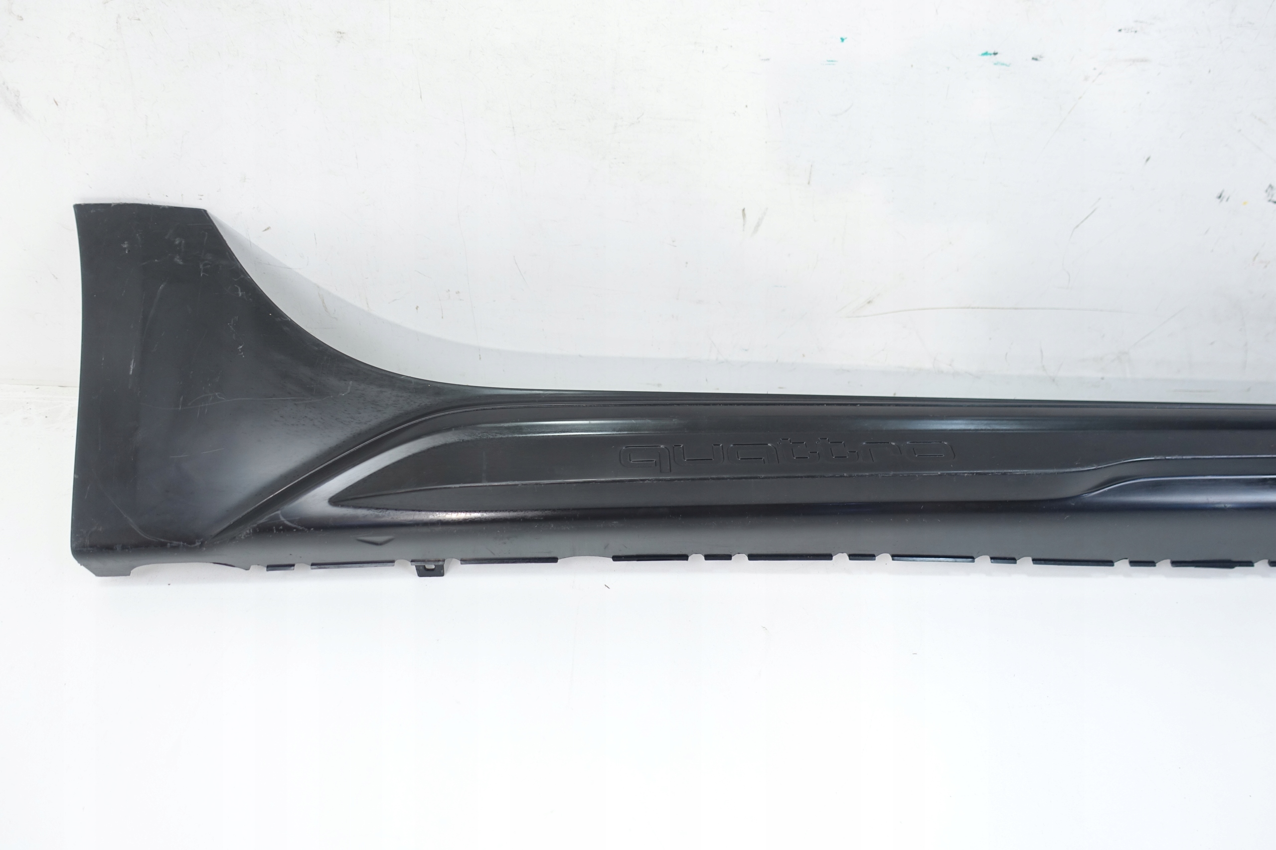 moulding threshold right AUDI A4 B9 LIFT KOMBI ALLROAD