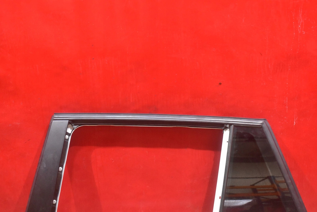 door left rear part rear. BIALE BMW F31 11-16