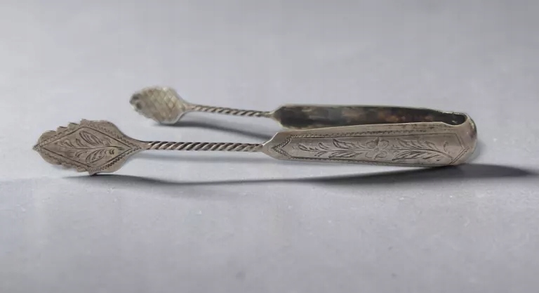 CARSKA ROSJA SREBRNE SZCZYPCE DO CUKRU