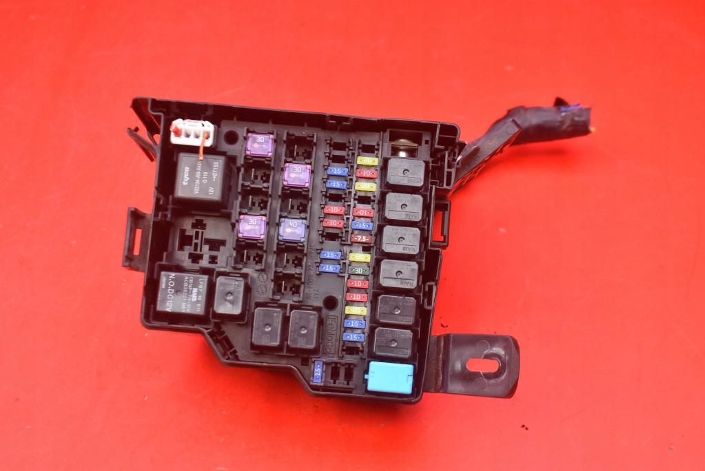Module fusibles MAZDA 2 DE 1.5 16V 103 KM 07-10