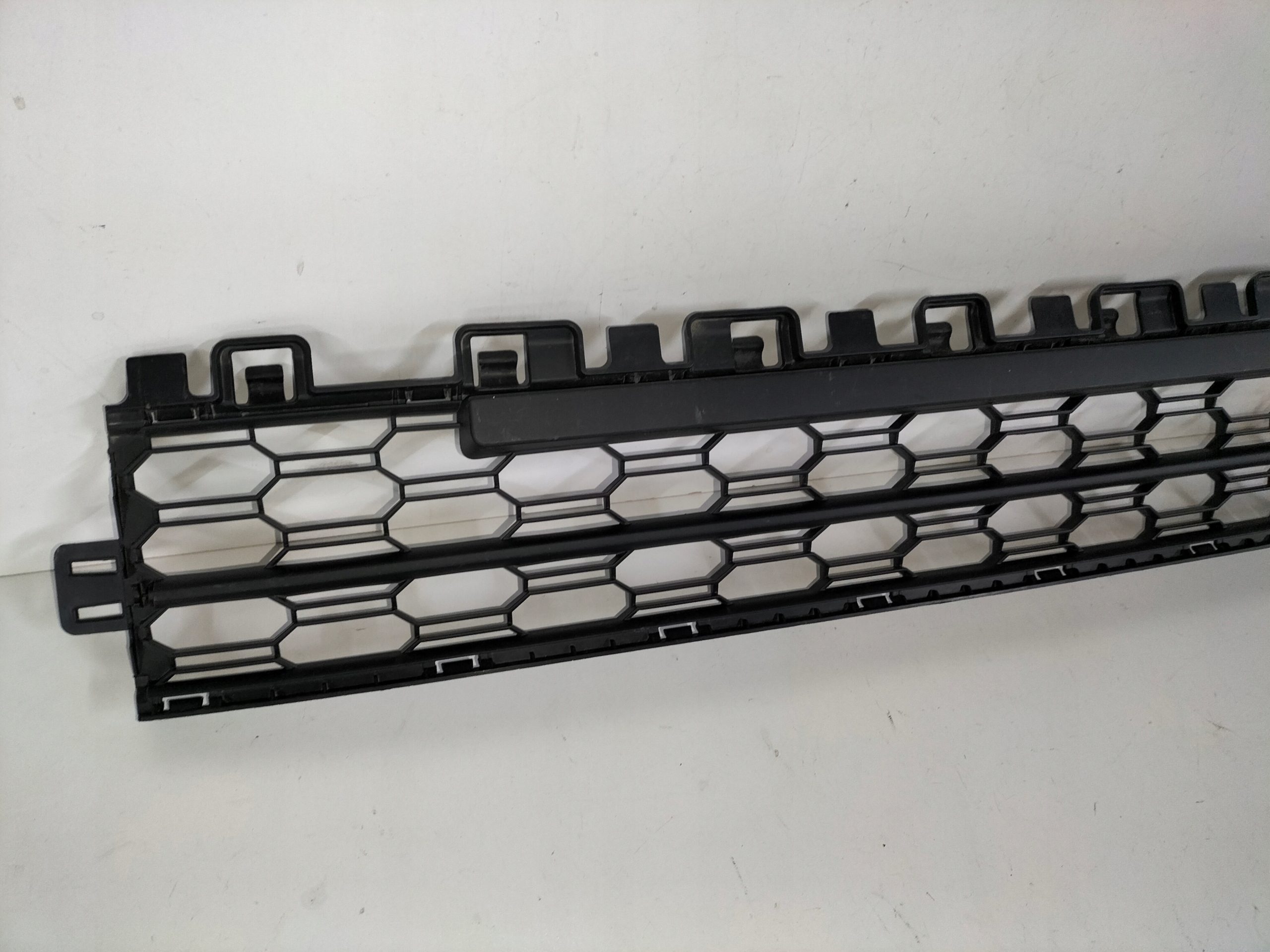 grille grid grill of a bumper front central SKODA OCTAVIA 4 IV 19