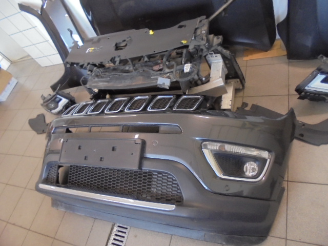 MASKA ZDERZAK BŁOTNIK LAMPA LED JEEP COMPASS II KOLOR LAU GRANITE CRYSTAL Numer katalogowy części LAKIER 876 , JEEP COMPASS II LIFT WERSJA 4XE S&S 1.3 HYBRYDA