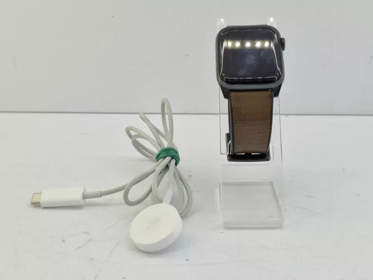 Apple Watch - Apple Watch season6   44ミリ　GPS Apple Apple Watch Series 6 GPSモデル 44mm スポーツバンド