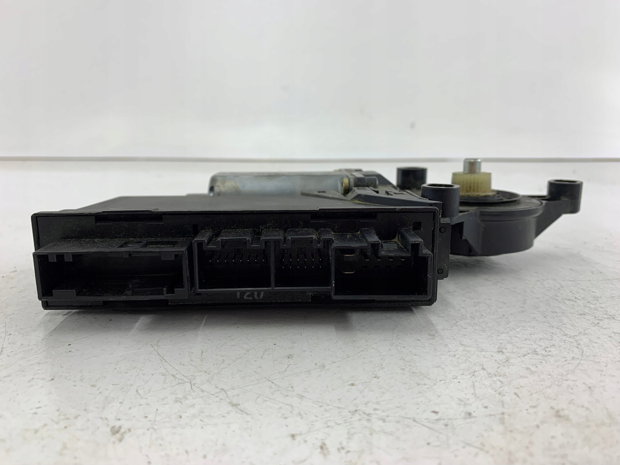 AUDI A4 B6 mini motor windows right rear part 8E0959802A