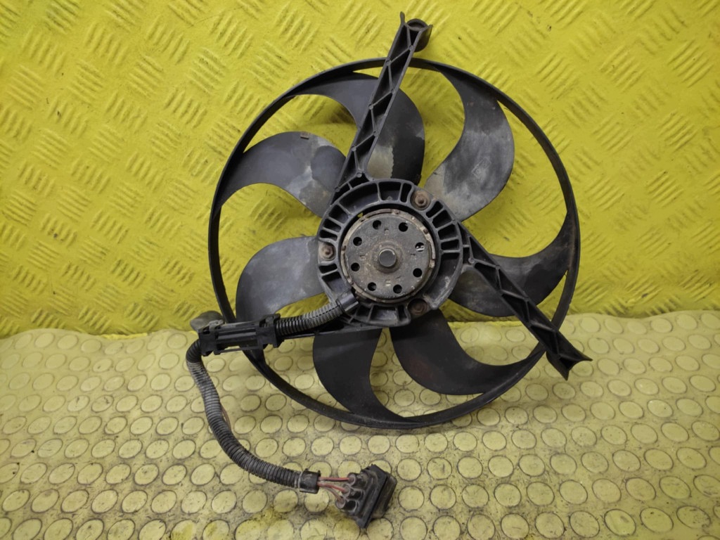 AUDI A3 8L ventilátor chladiče 1J0959455F