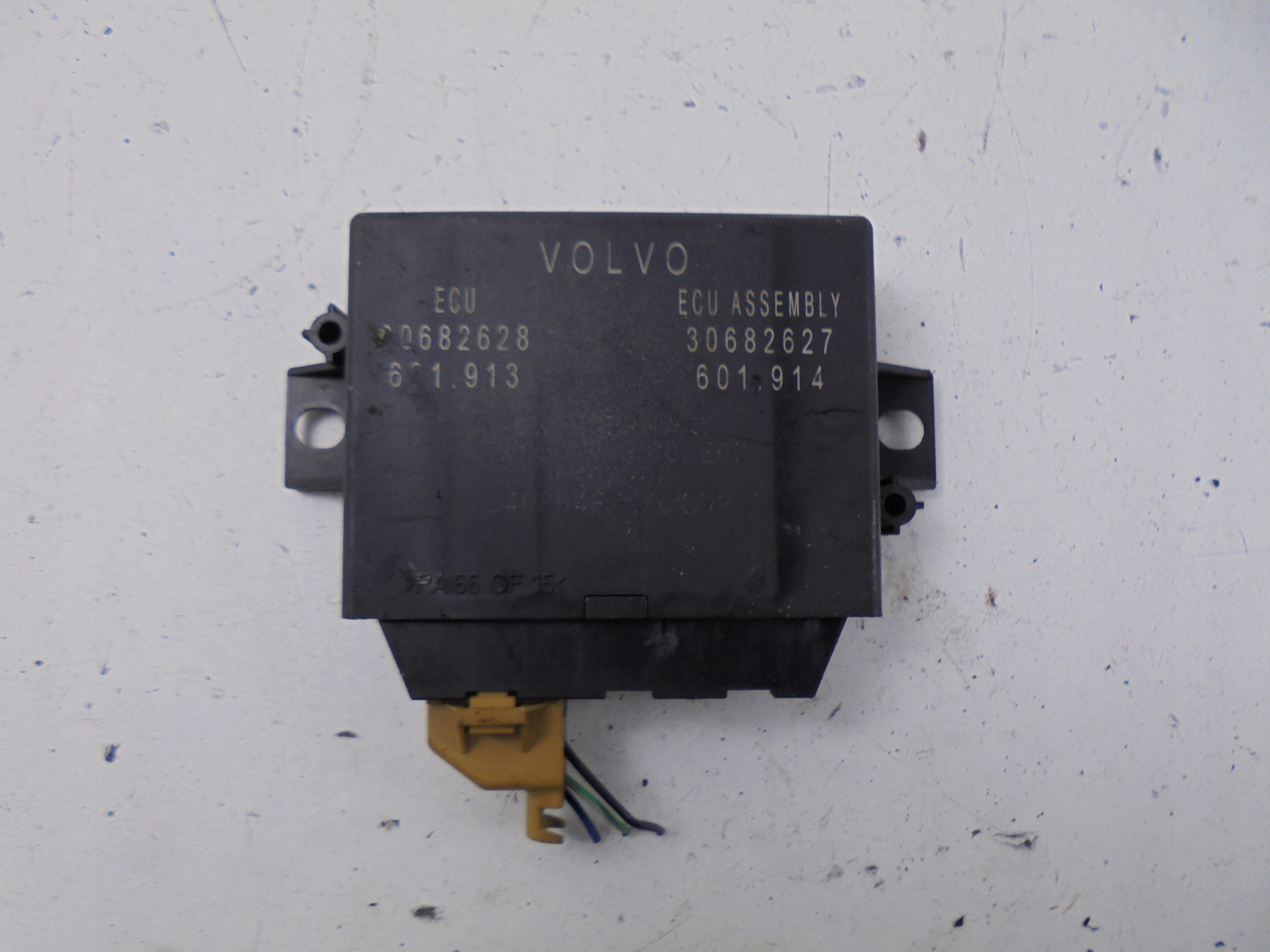 МОДУЛЬ ПАРКТРОНИКА PDC 30682627 VOLVO XC90