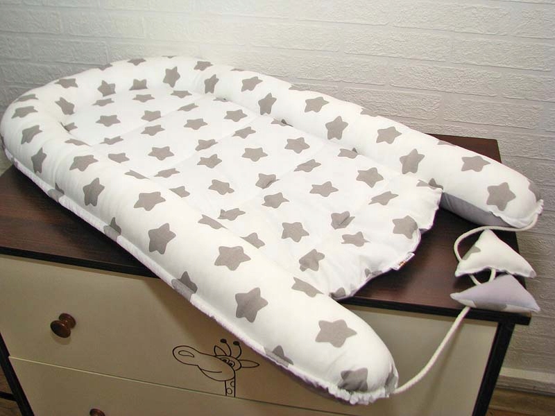 Kokon niemowlęcy, kojec dwustronny, gniazdo 2 w 1 Liczba elementów 1 szt.