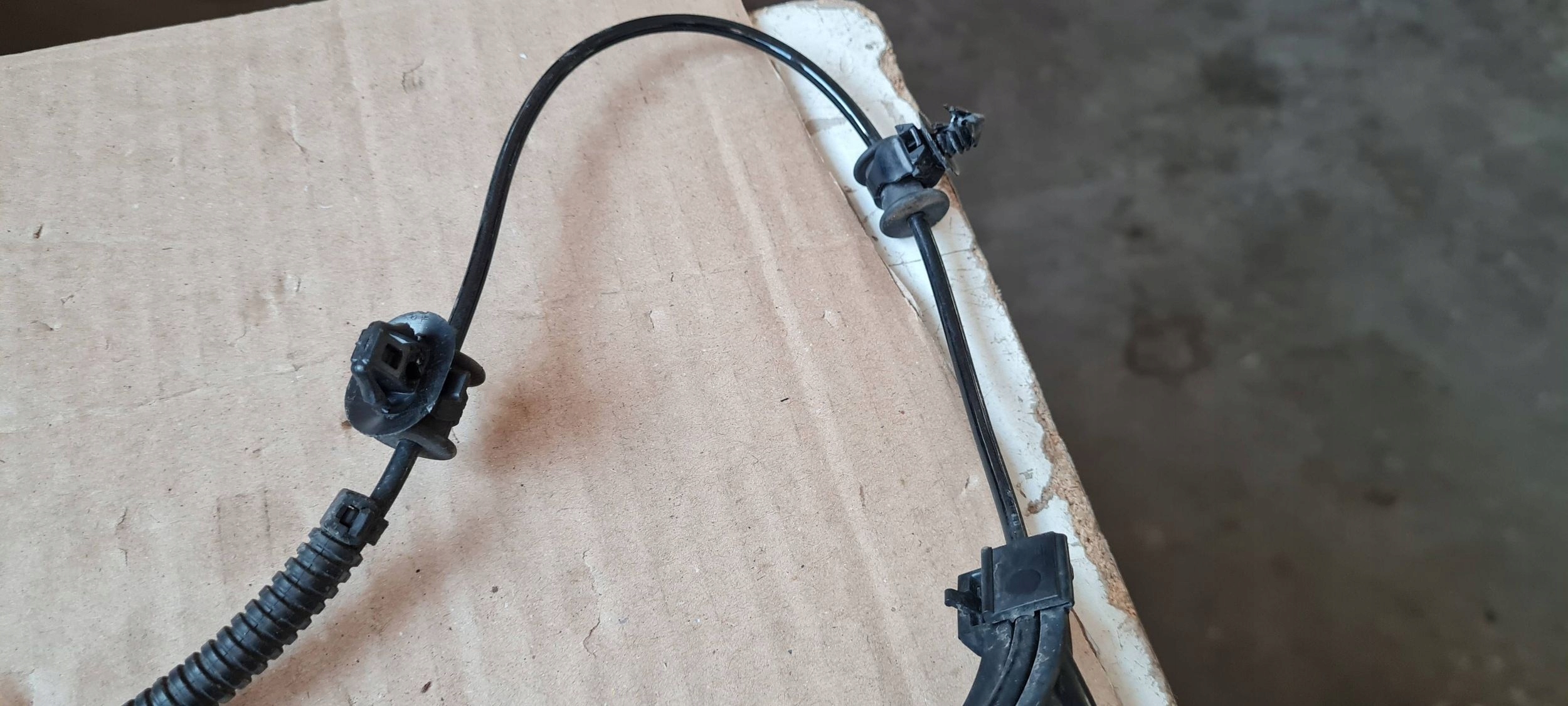 Jeep Grand Cherokee WL 2022 sensor PREDKOSCI wheels ABS rear part rear
