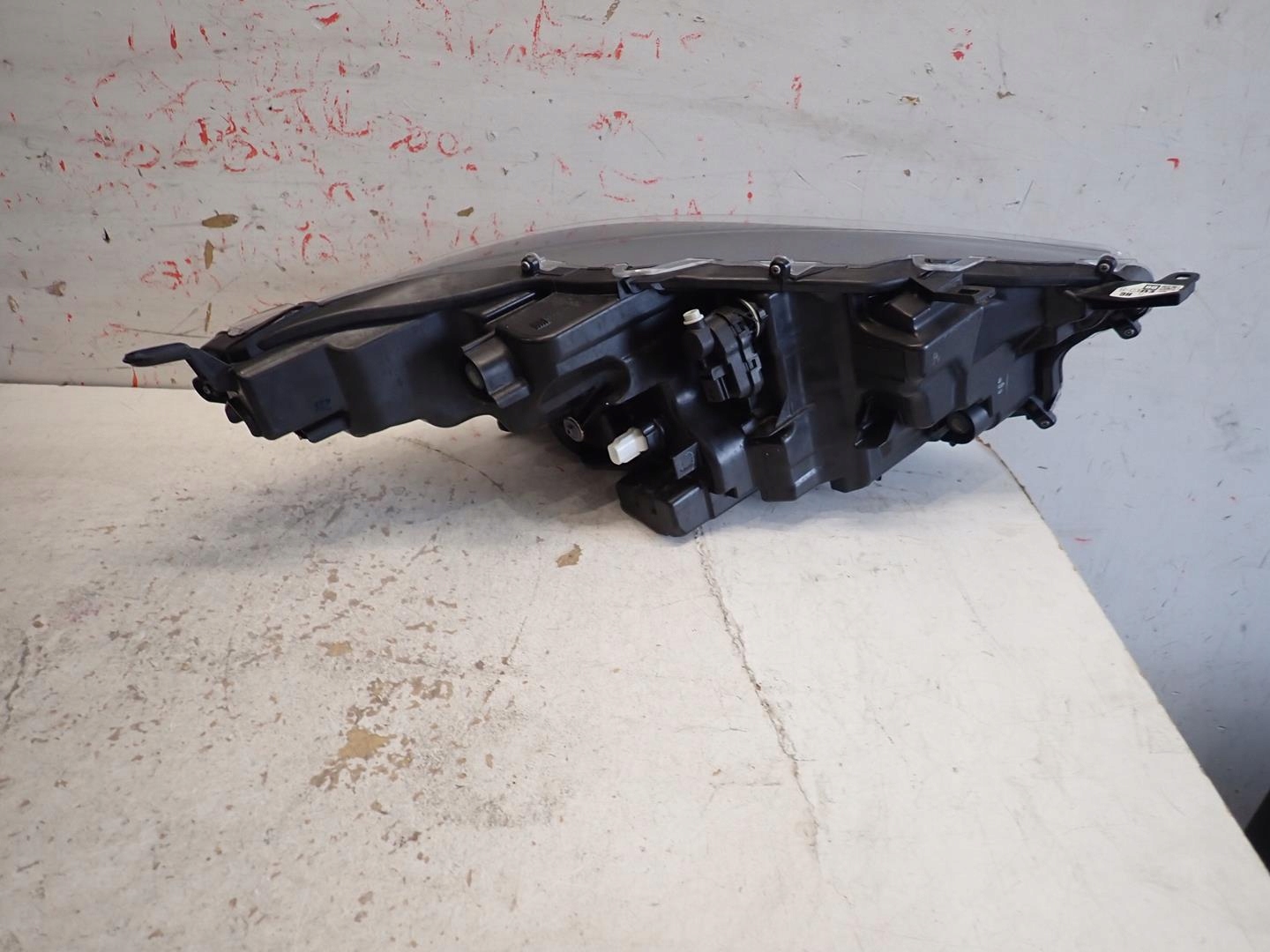 light front front left TOYOTA YARIS IV 2020- FULL LED 0247152