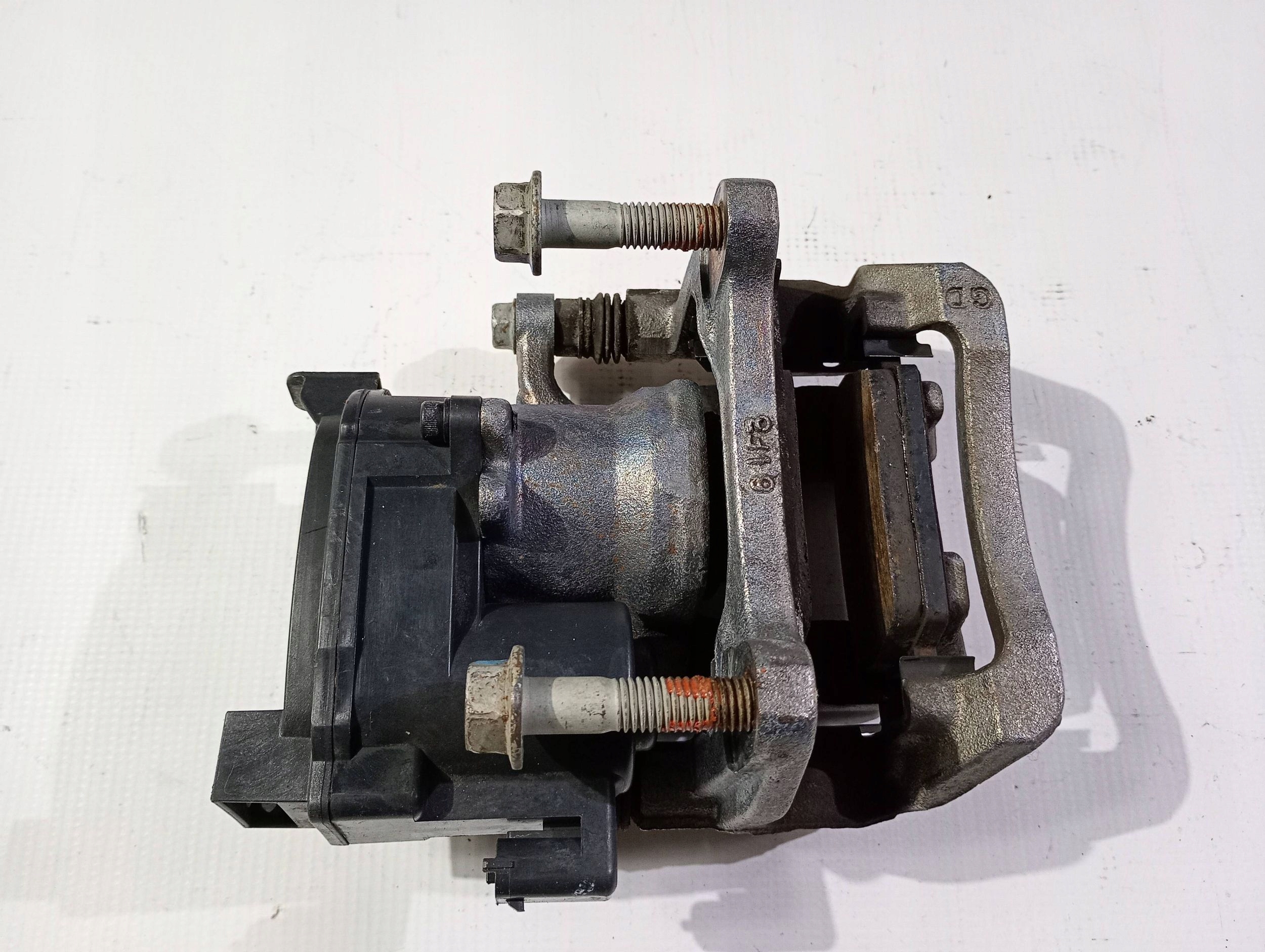 caliper brake rear part rear left Camaro 2.0 3.6 2016