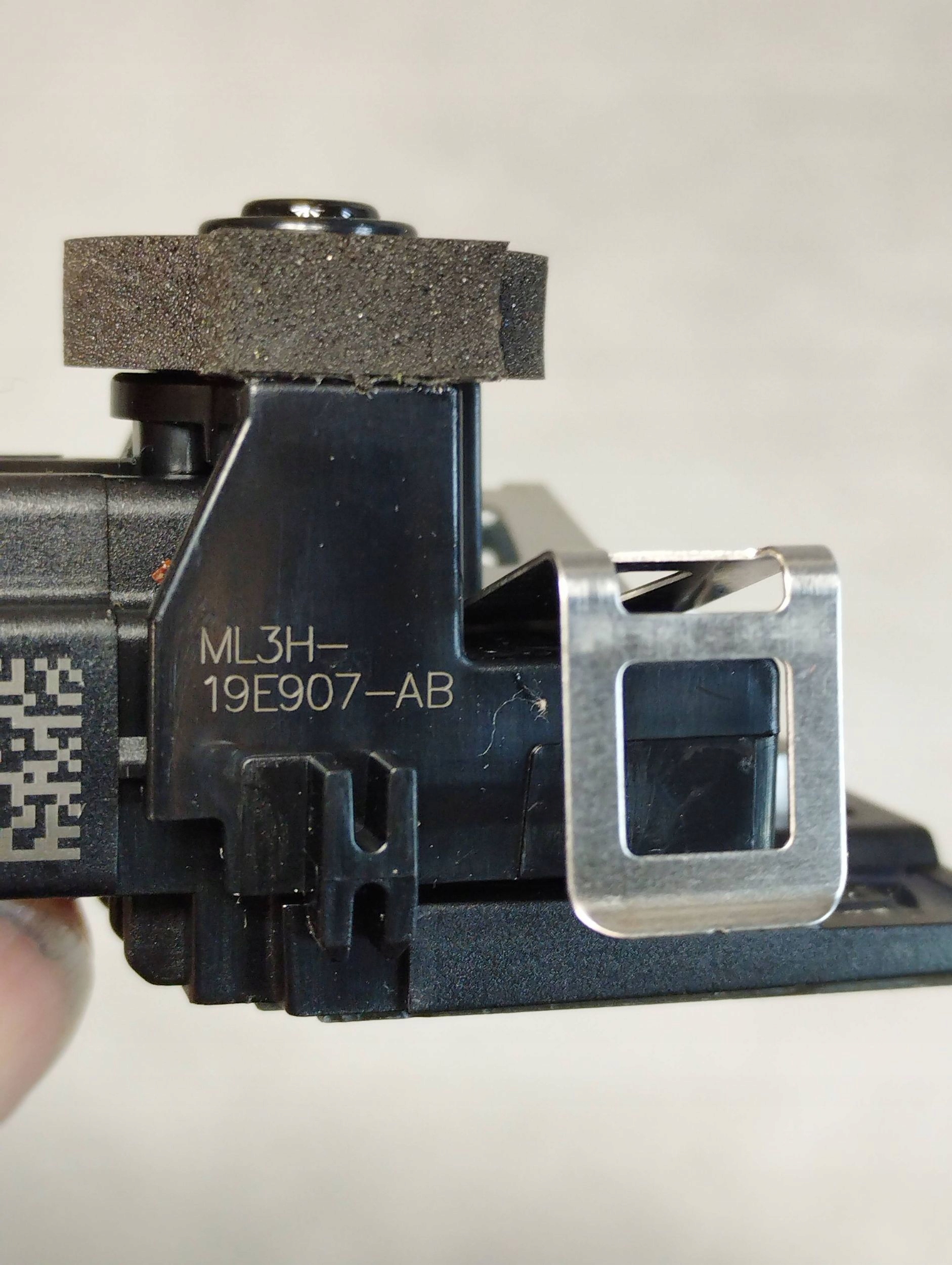 Volkswagen Amarok II 2023 Sensor TEMP WEWNETRZNEJ ML3H19E907AB