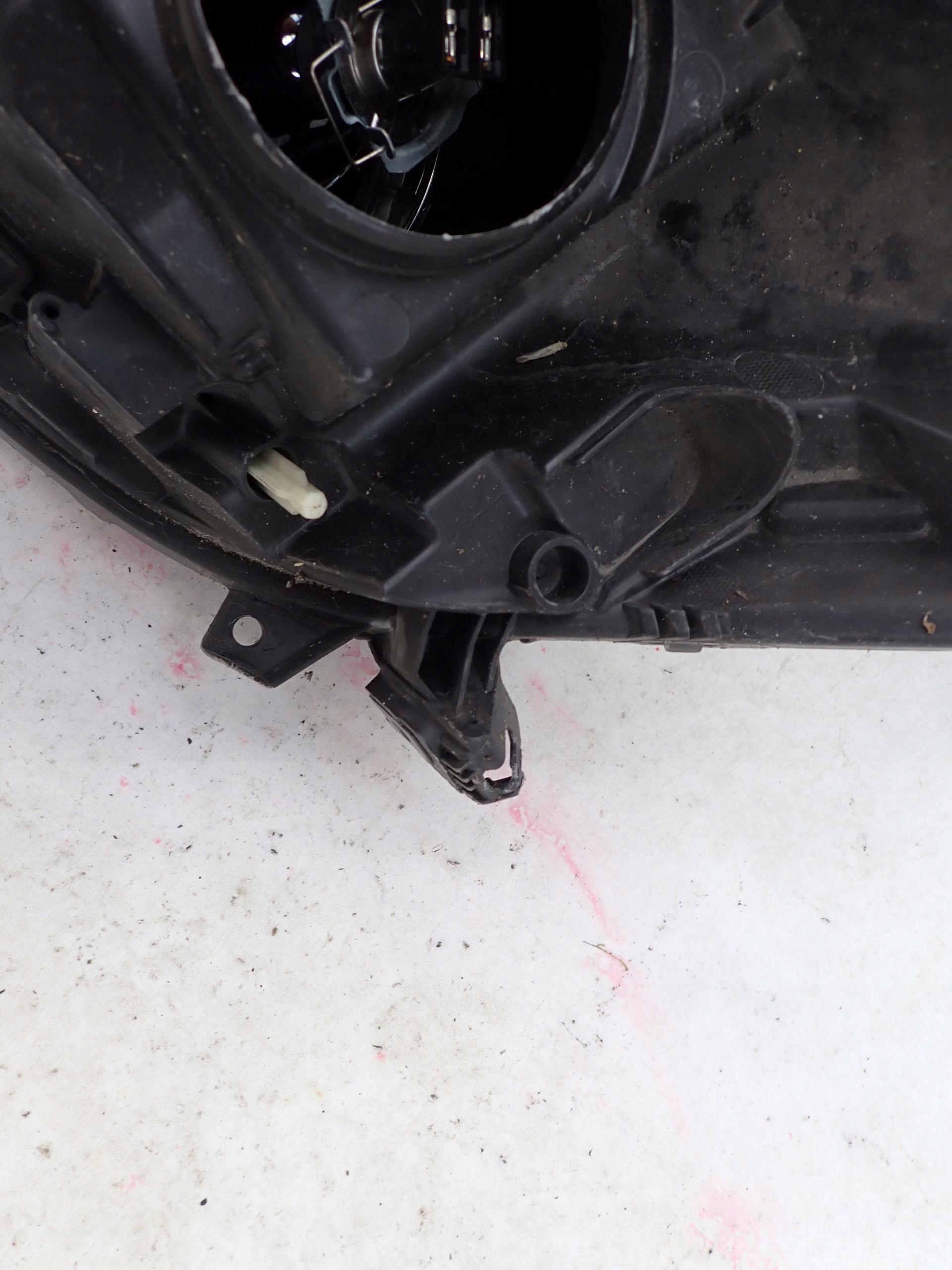 RENAULT SCENIC III LIFT 13- light right front front 260106928R