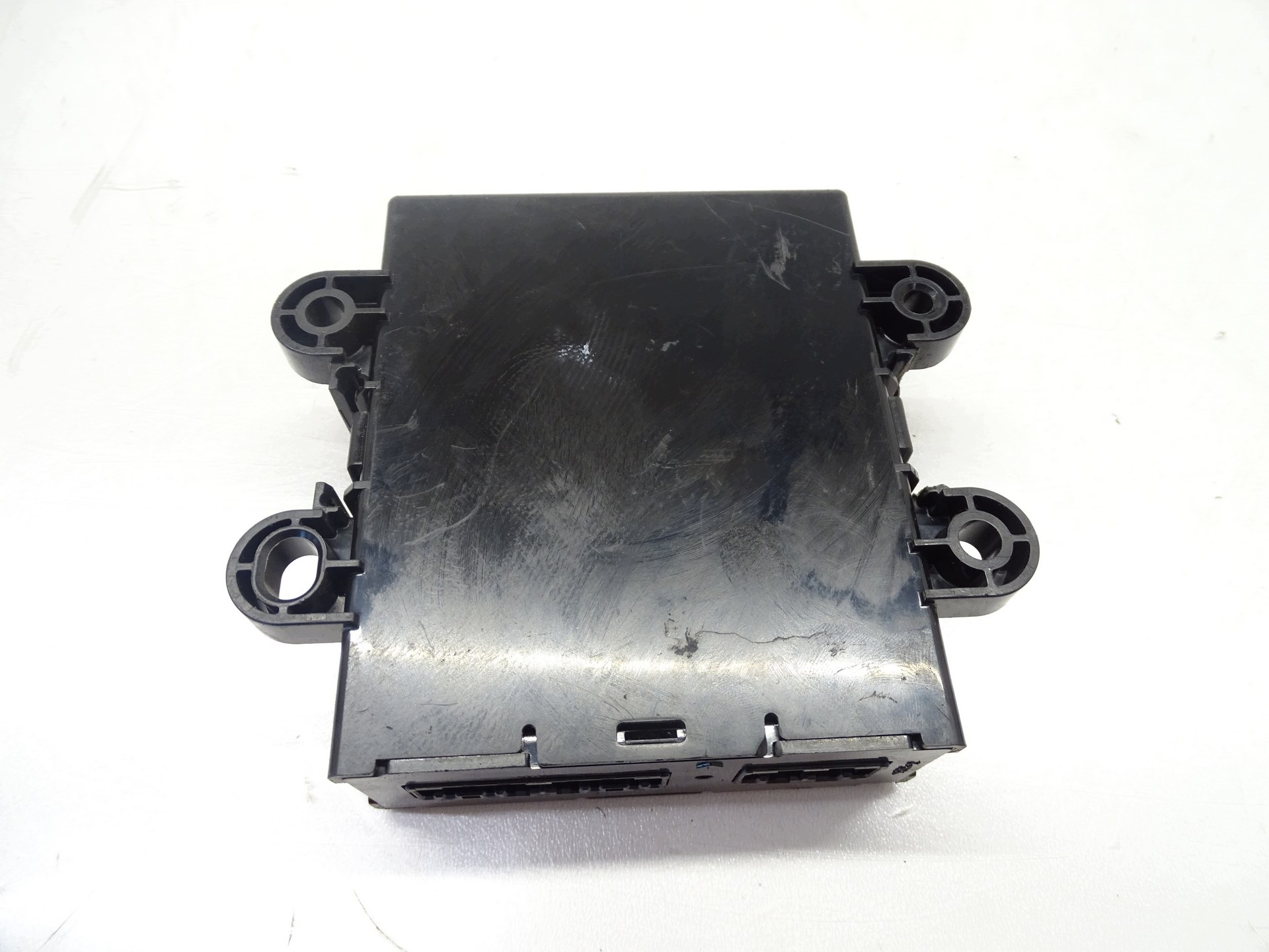 module control unit central of a lock KEYLESS MITSUBISHI L200 8637C387