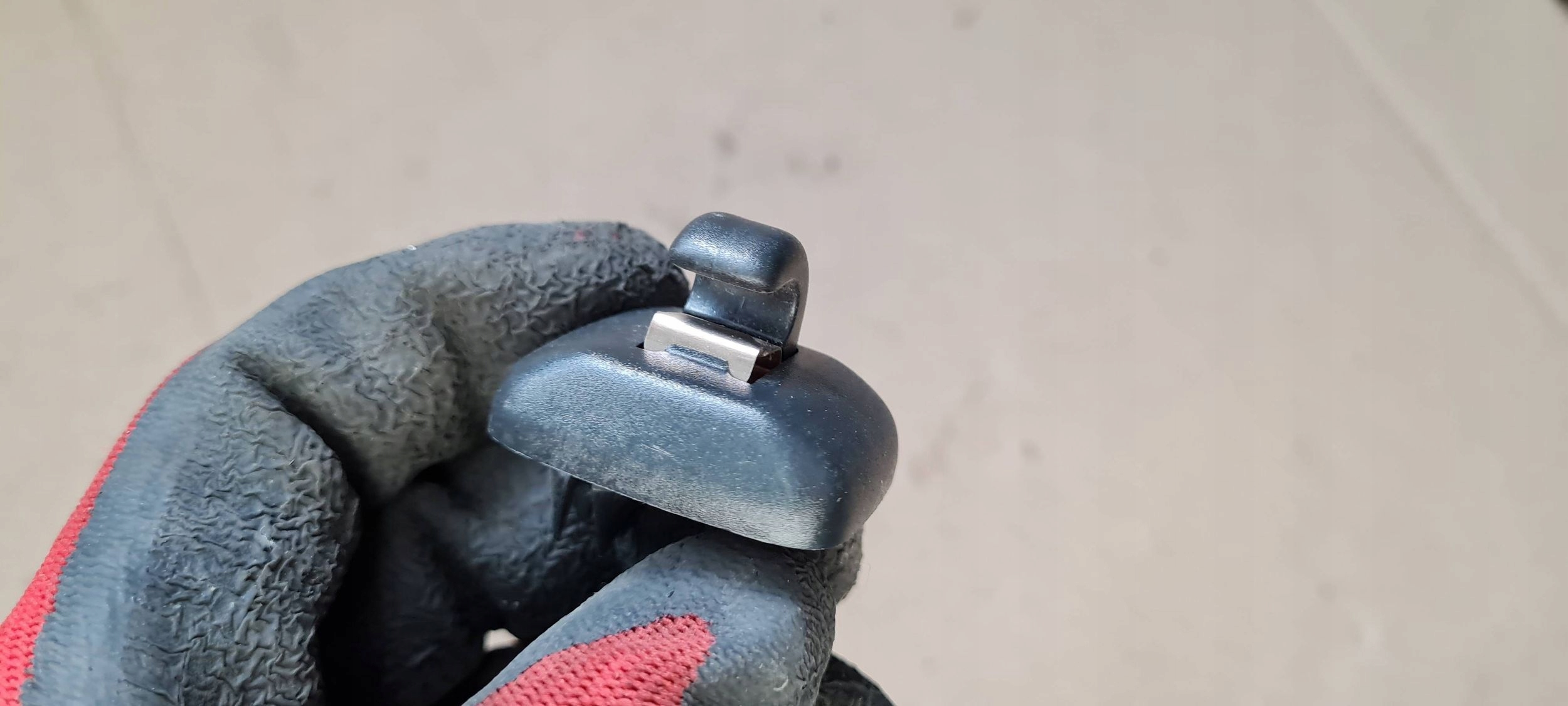 A4 B9 8W bracket holder DASZKA 8W0857562A A5 8W Q5 80A A4 B7 B8