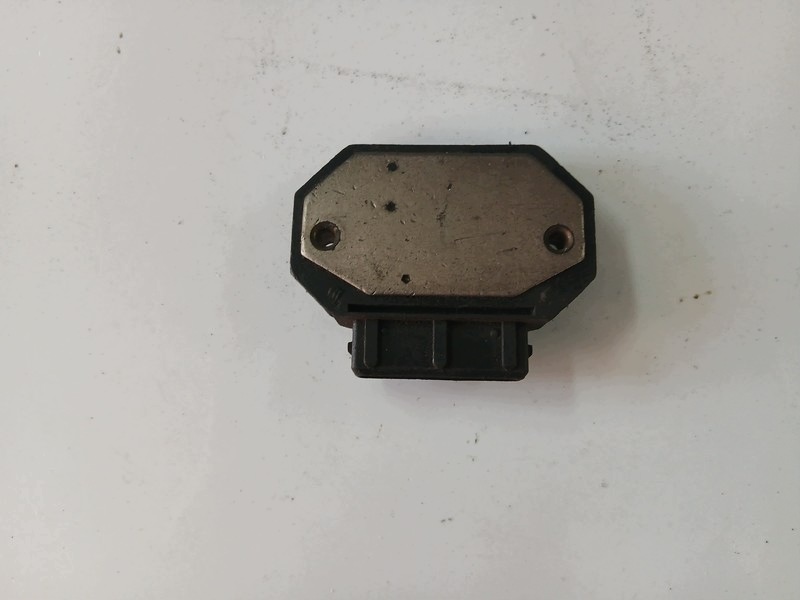 module ignition VW GOLF III 211905351E