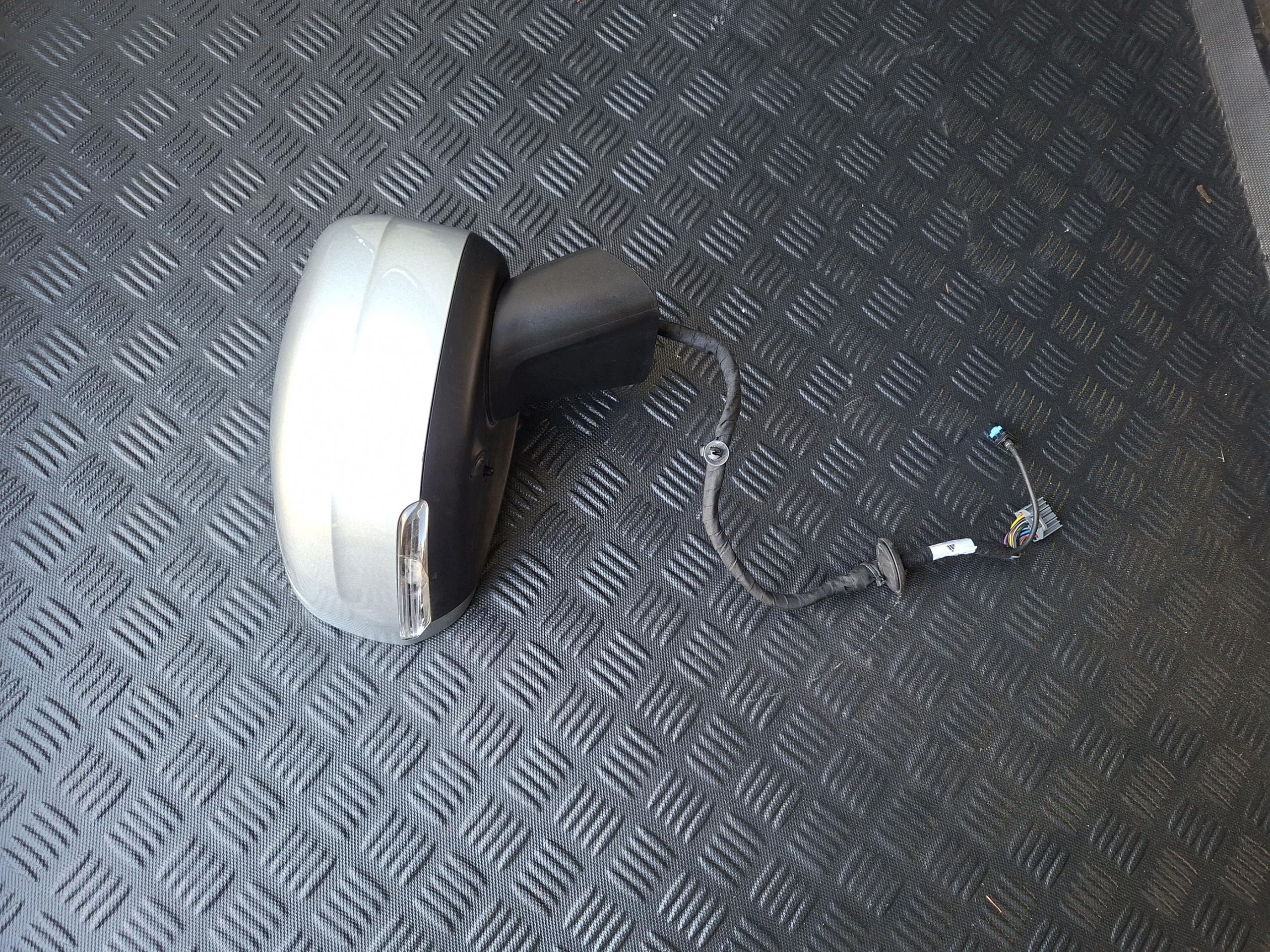 mirror right KAMERA 14 PIN complete VOLVO XC60 II 477