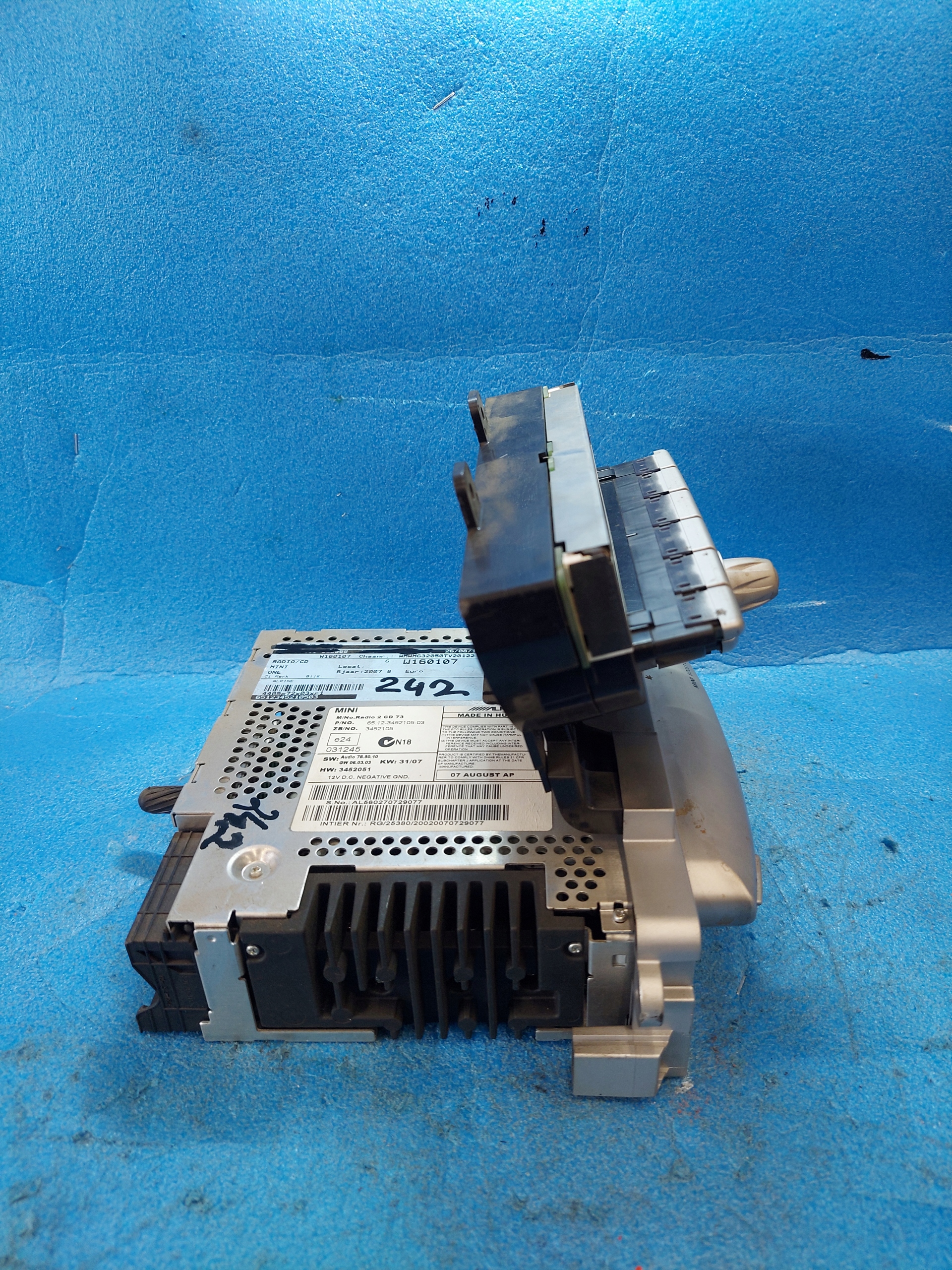 RADIO EKRAN MINI ONE 2007 R CD73