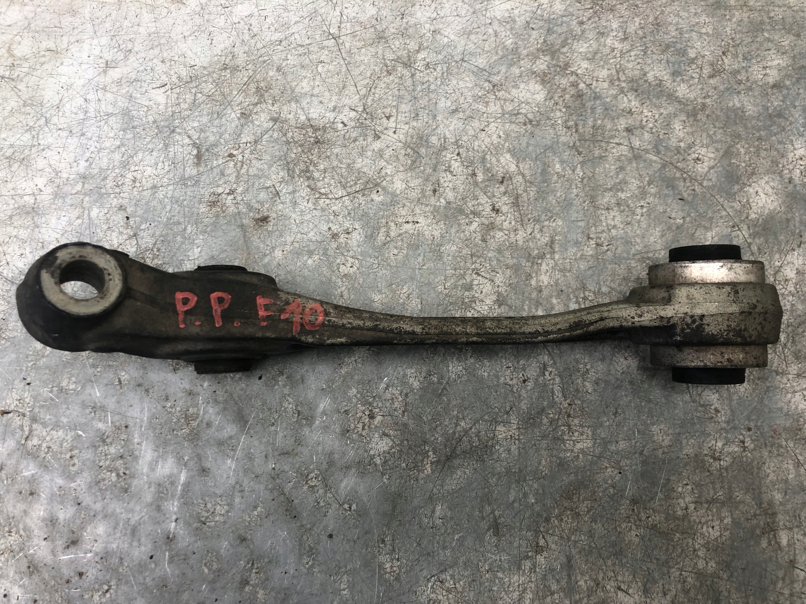 arm right front BMW F10