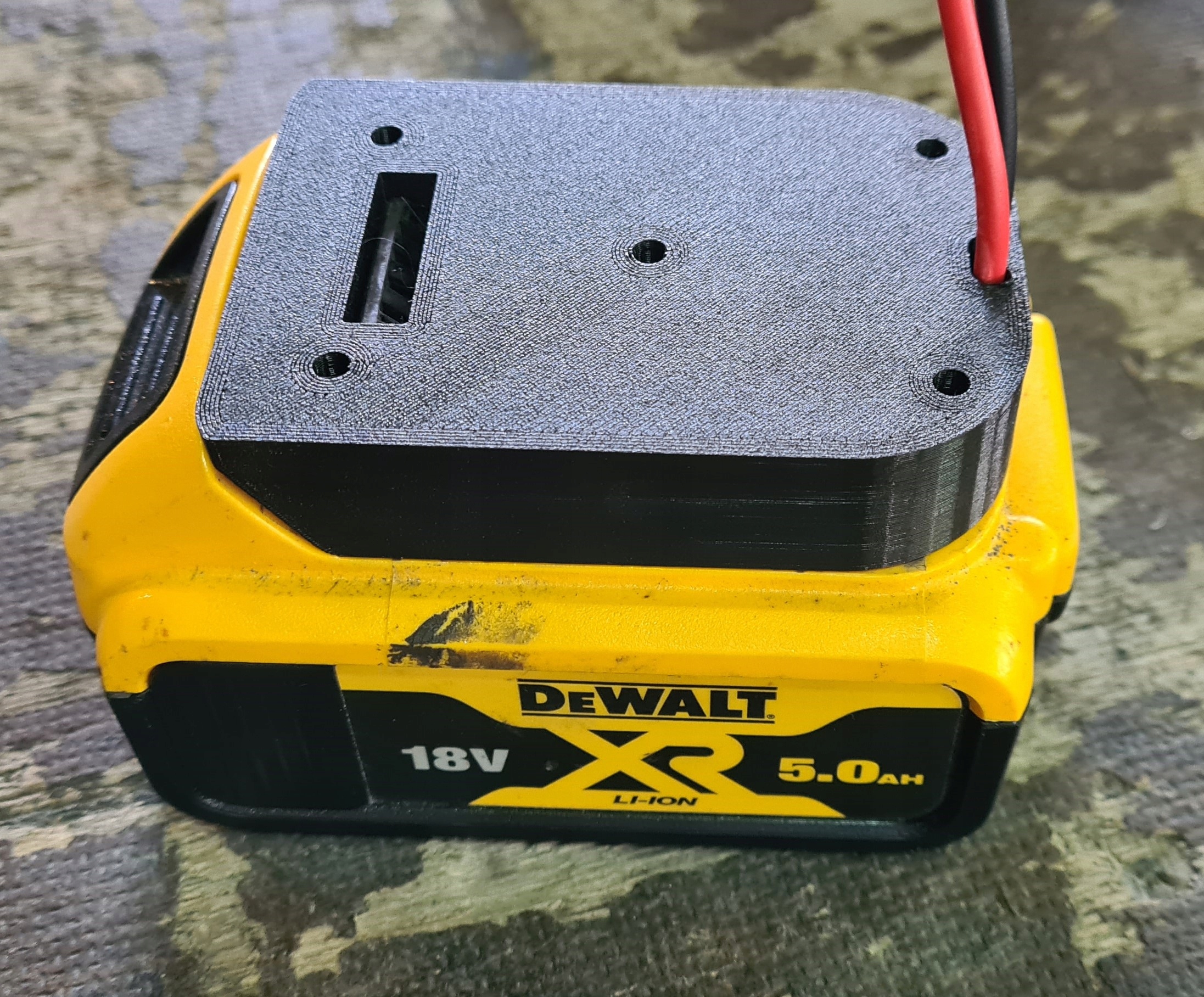 Adapter do baterii DeWalt XR Kod producenta DWXR01