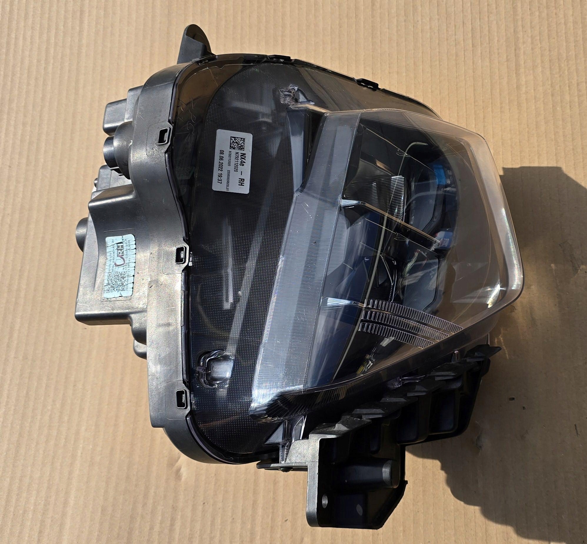 light front right FULL LED HYUNDAI TUCSON IV N7921-61120 FULL LED