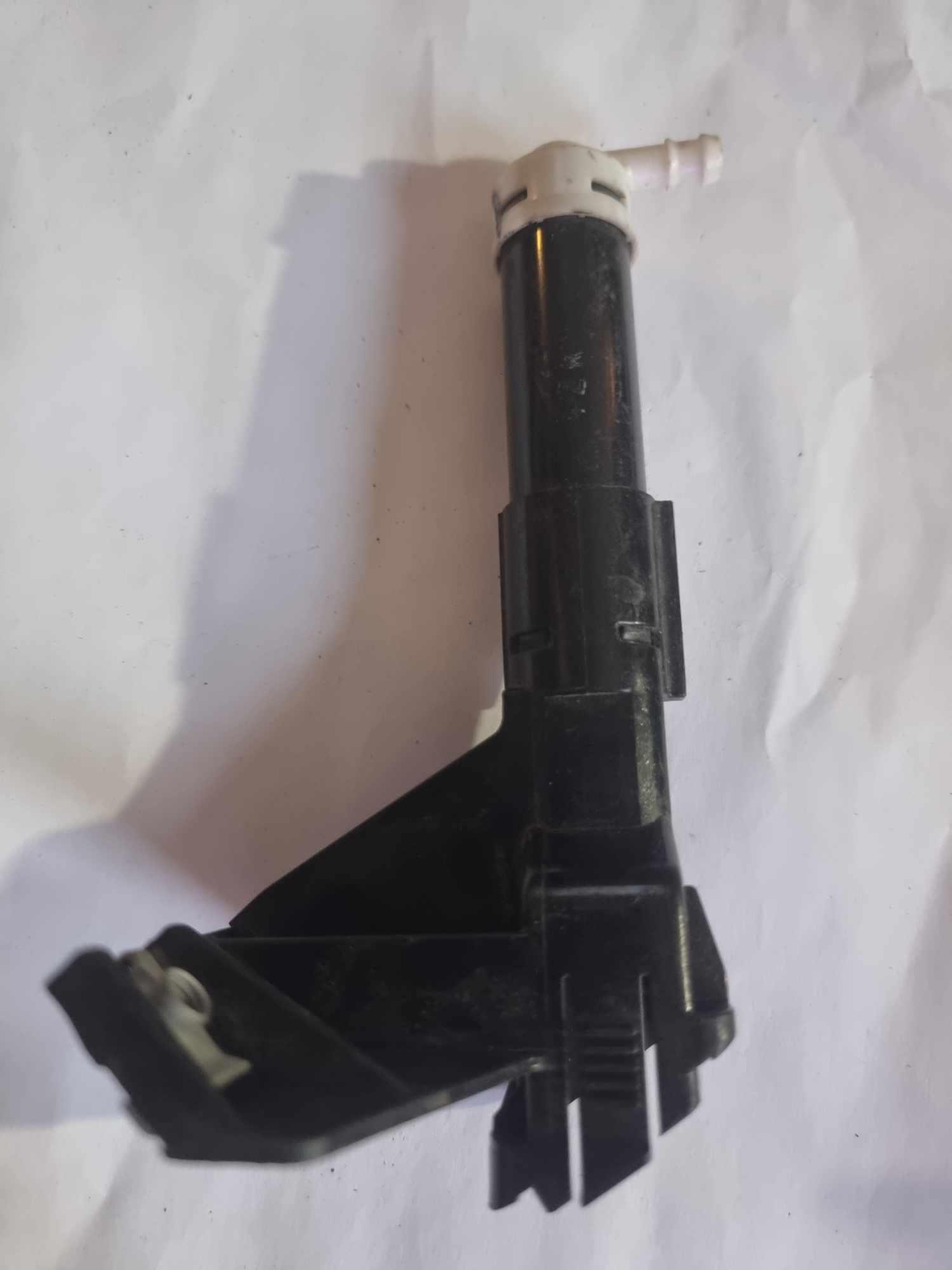 MITSUBISHI OUTLANDER washer lights left 37195