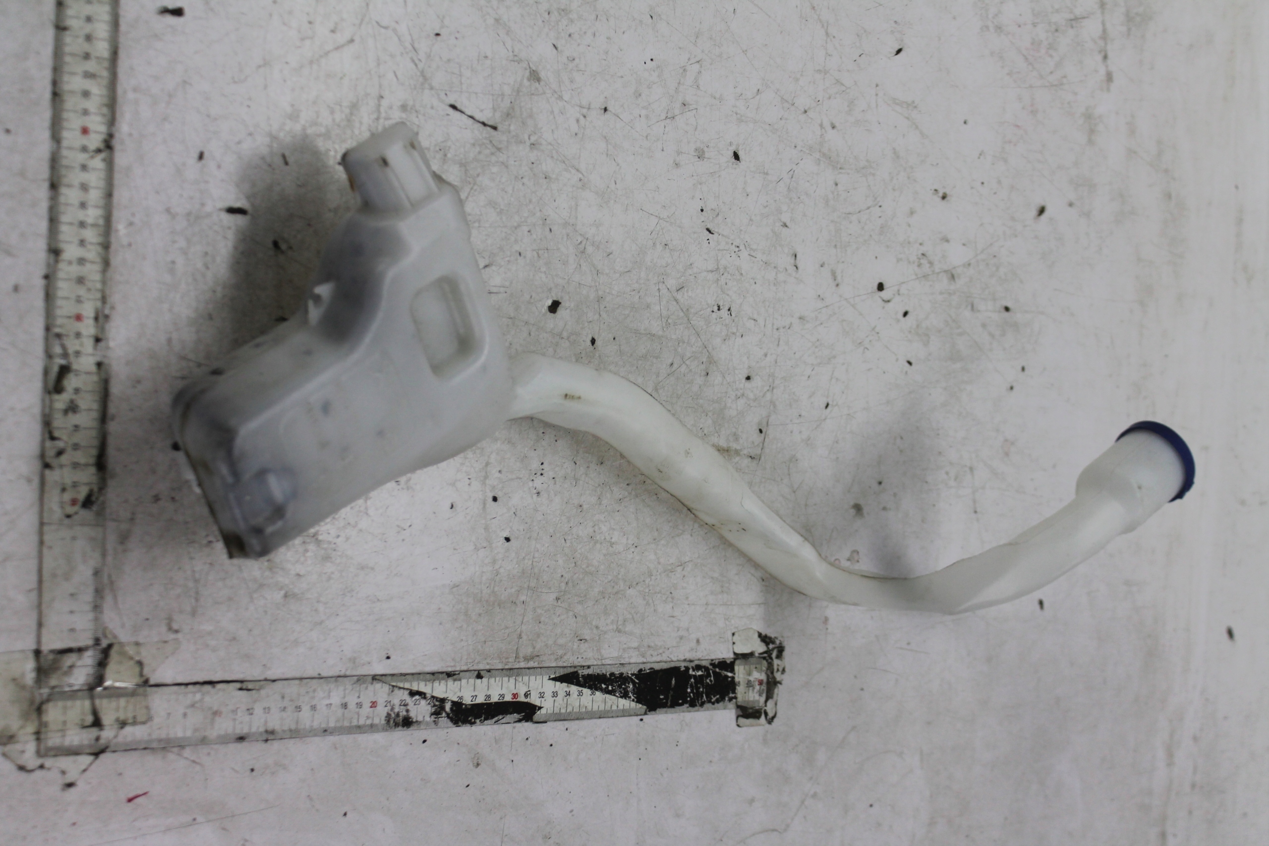 washer fluid tank 9801973680 C4 CACTUS 14