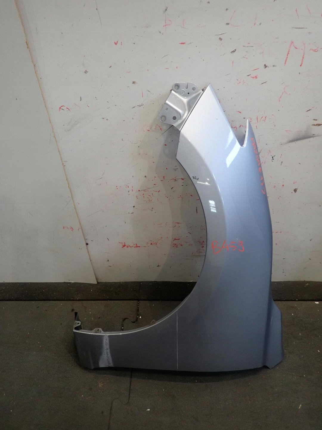fender front front left MAZDA 3 BM 2013