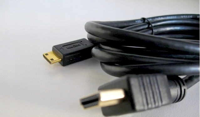 Kabel HDMI Type A (Standard) HDMI Type C (Mini) Czarny OCHB45M 5m Standard HDMI 1.4