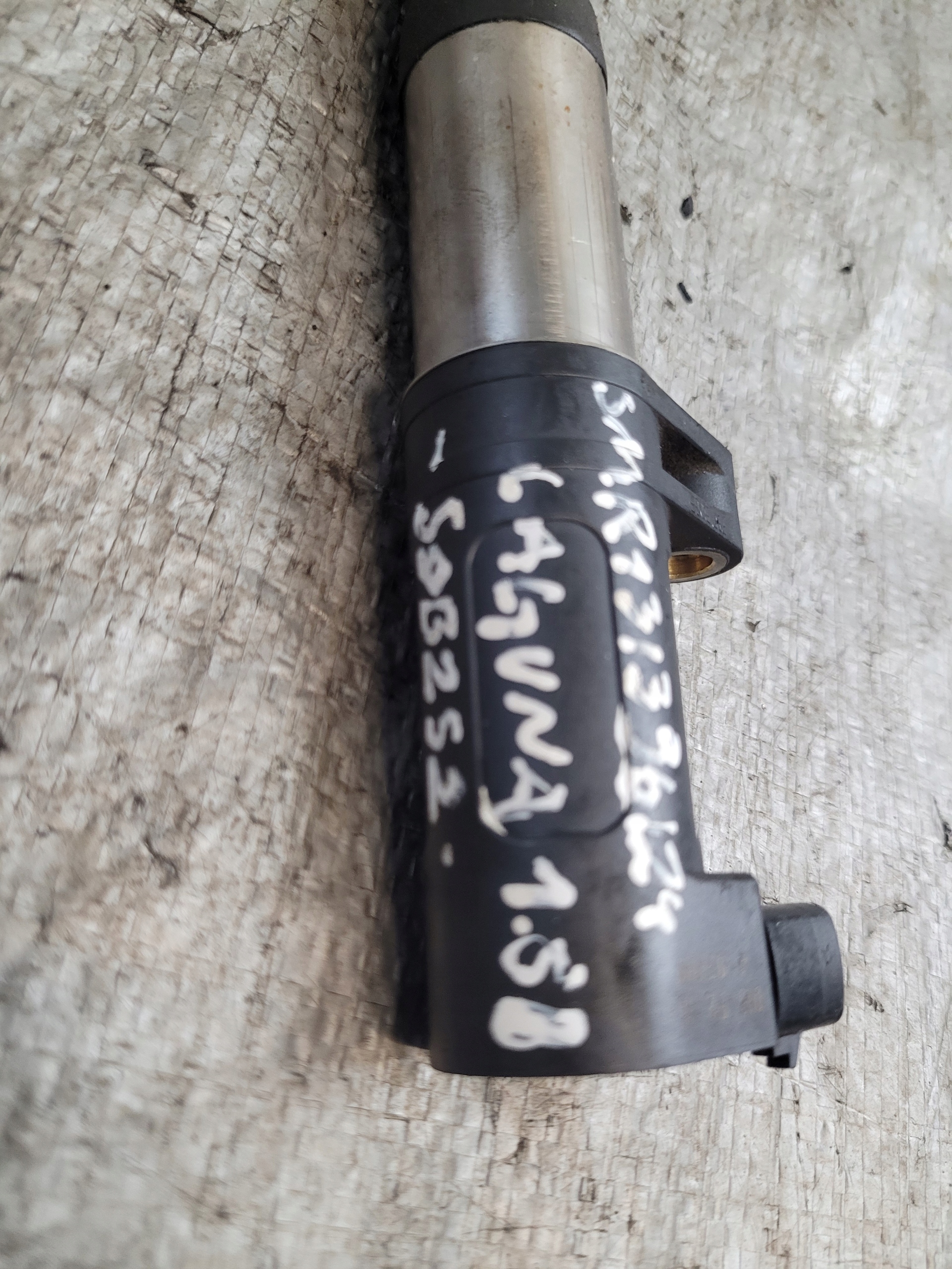 coil ignition OE 8200765882 RENAULT LAGUNA II 01r. 1.8B