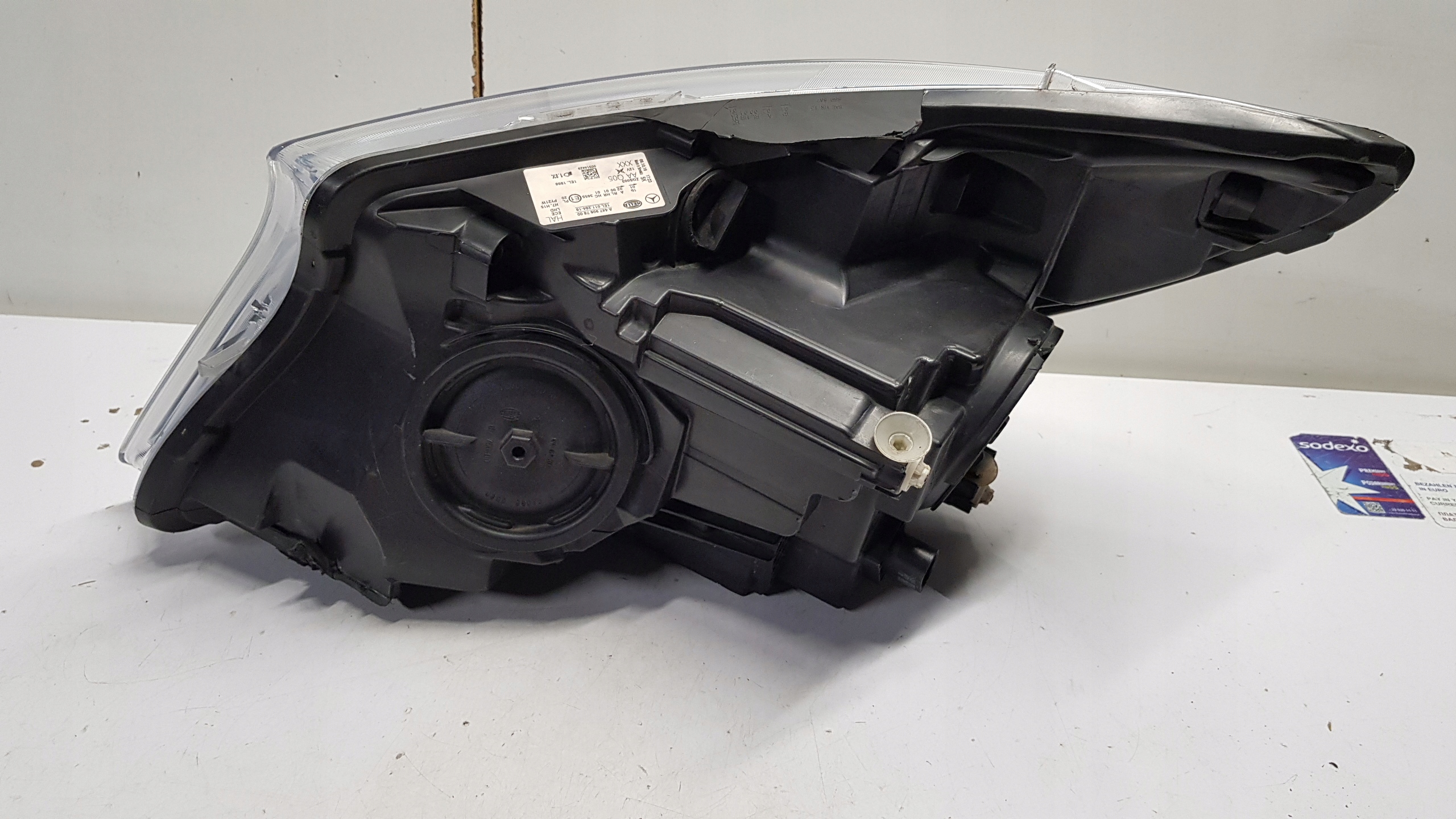 light right front Mercedes Vito W447