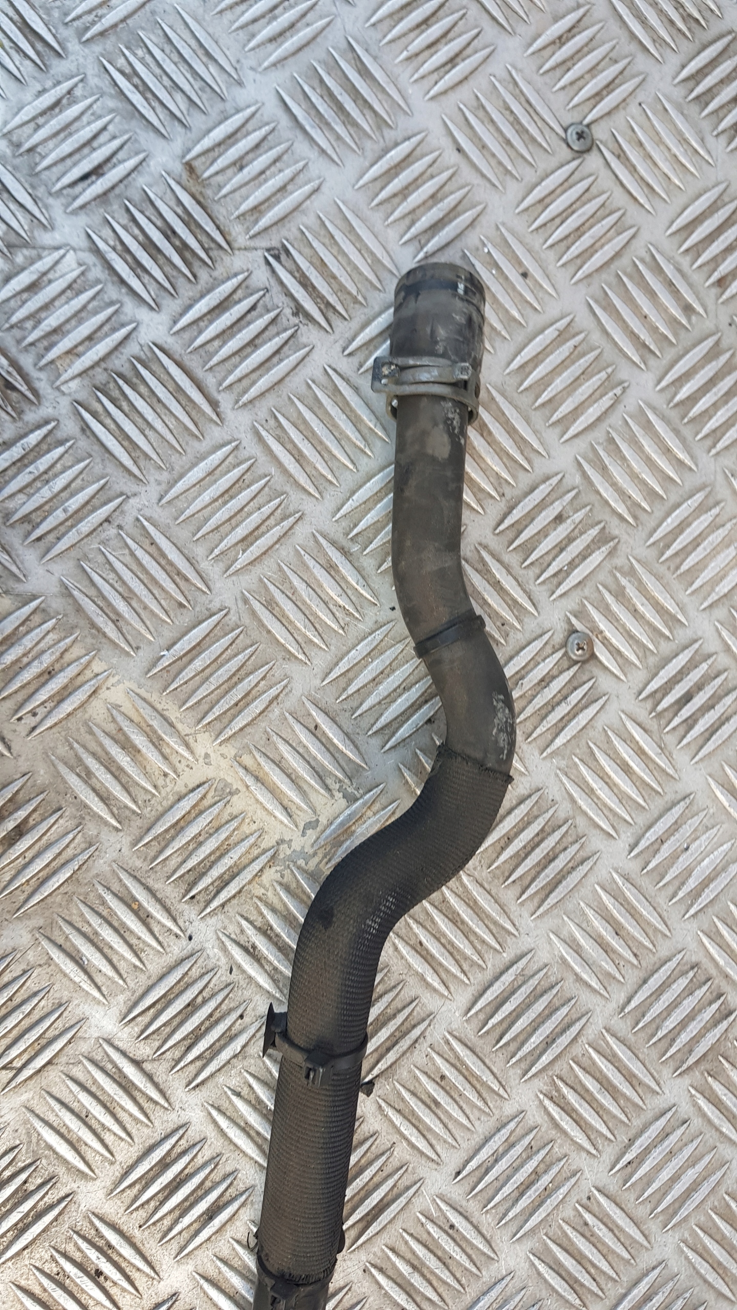 MERCEDES W169 2.0 CDI crijevo prijenos vode A1698301296