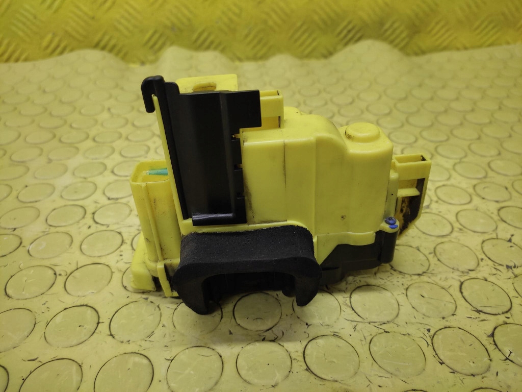 FIAT QUBO lock door left rear part