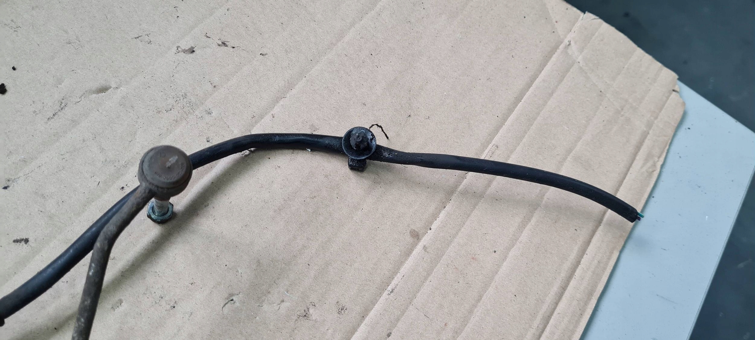 A6 C6 LIFT Sensor POZIOMOWANIA lichte links vorne 1T0907503