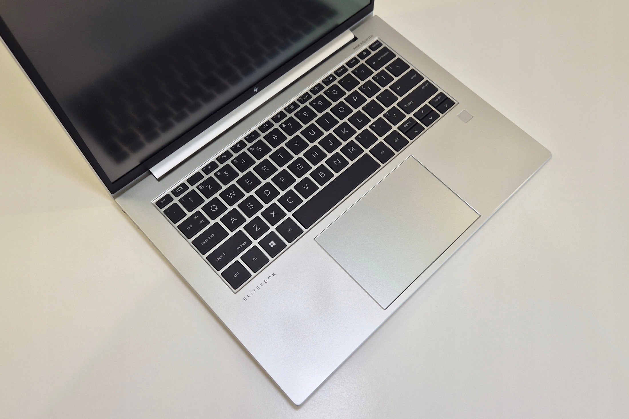 HP EliteBook 845 G10 14 " AMD_Ryzen_5 32_GB / 512M2_GB aluminiowy
