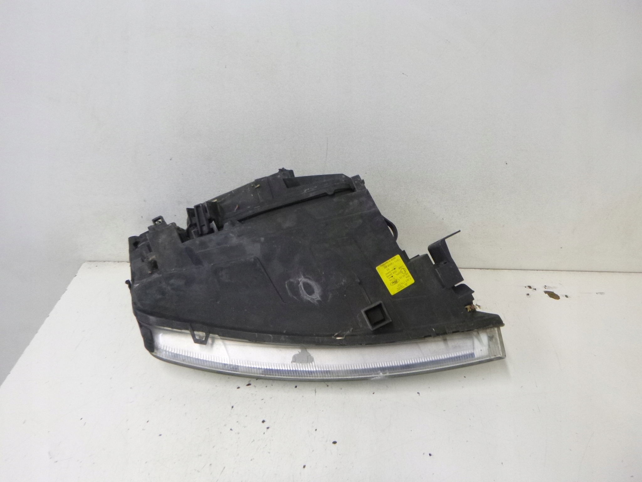 light front Ford Mondeo III 03r.