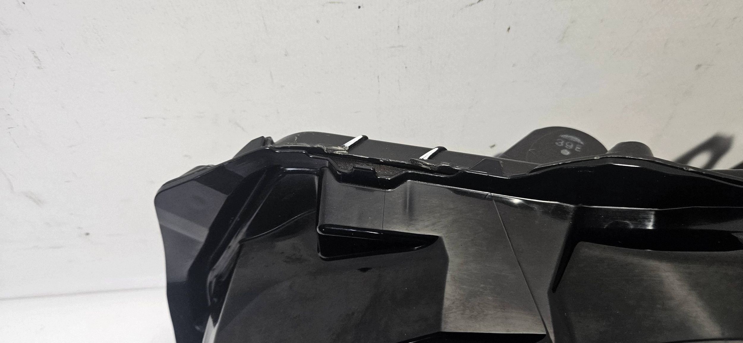 Reflektor gauche prise Lexus NX