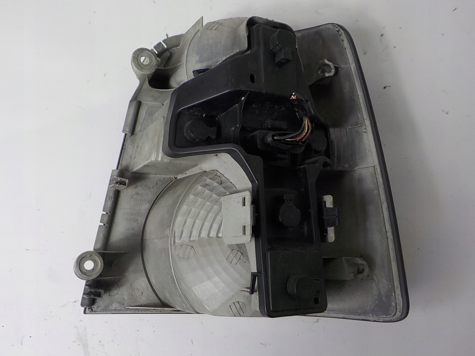 VOLKSWAGEN TOURAN and LIFT light left rear left rear part