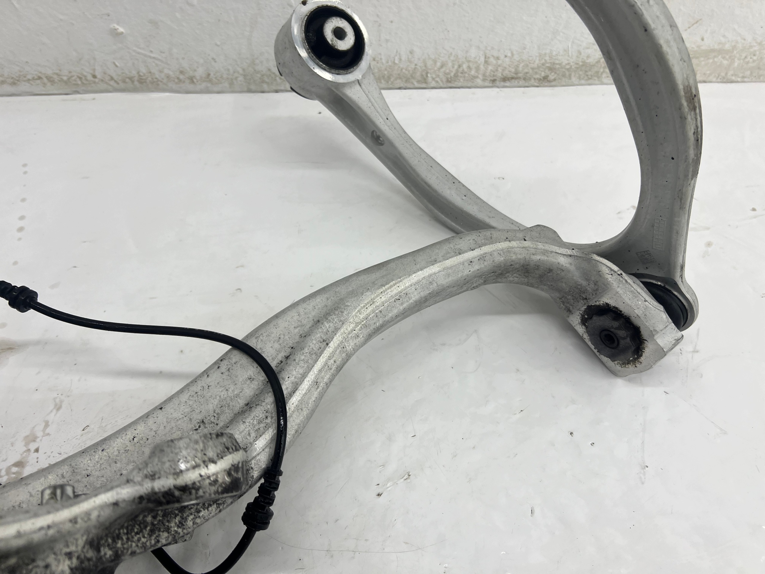 swing right front MERCEDES W205 C-KLASA 1.6 CGI A2052200