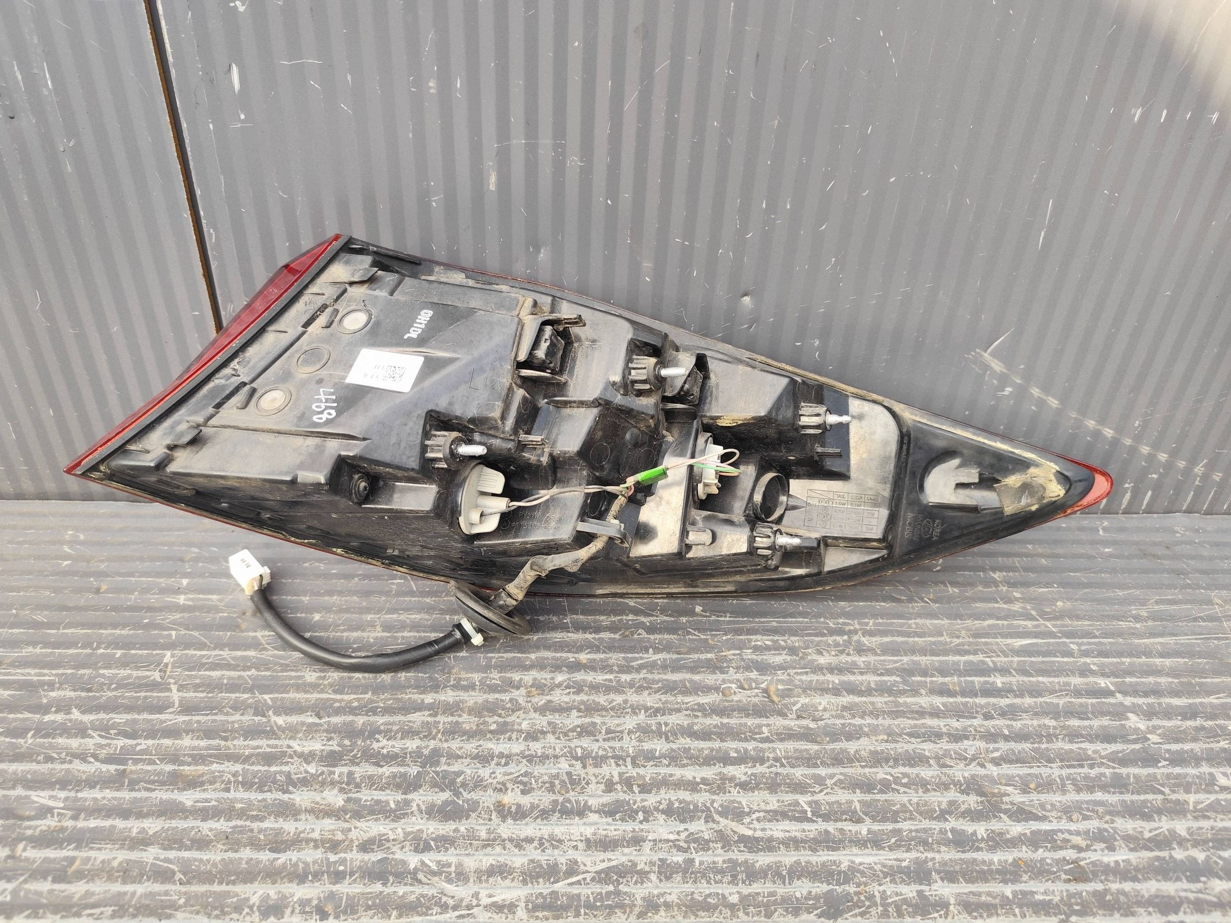 HYUNDAI ELANTRA VI LIFT light rear left 92401F2600