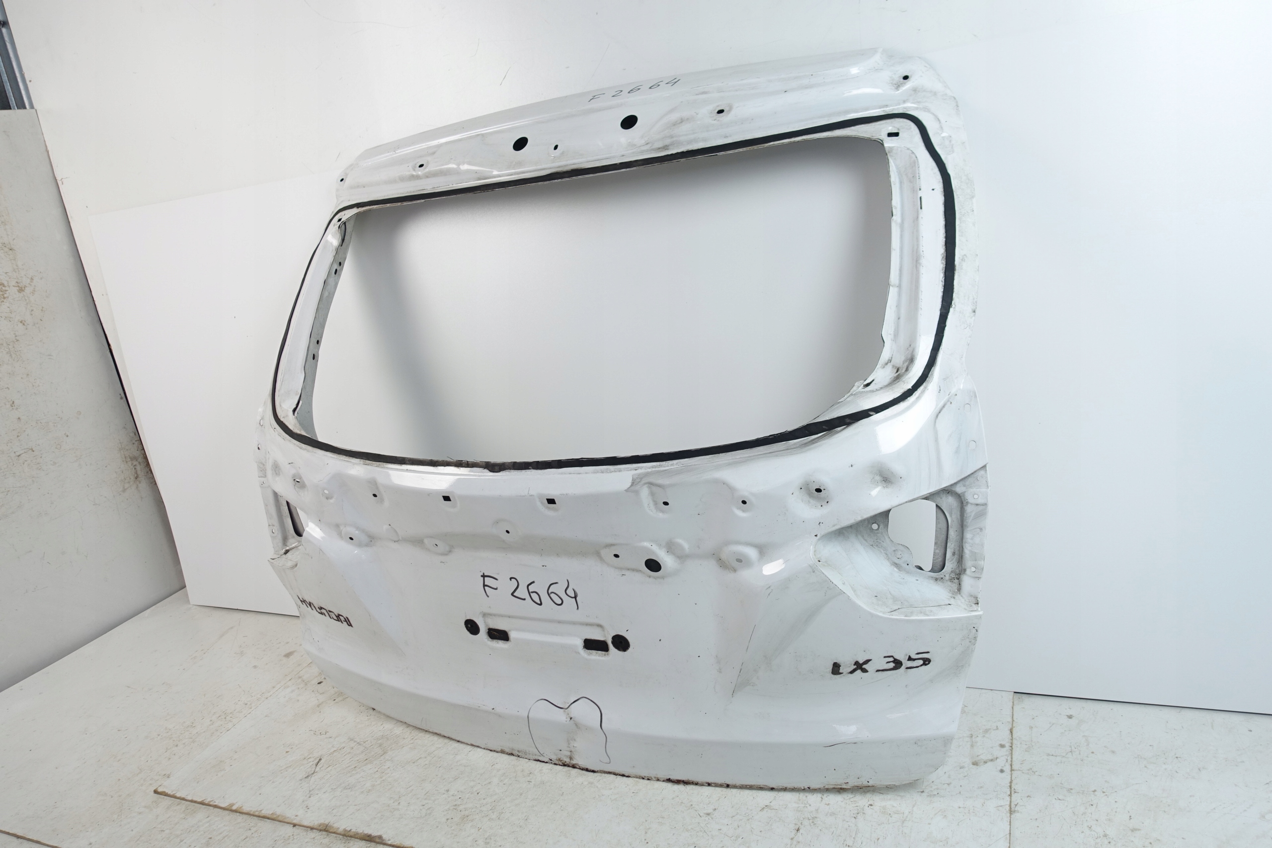 HYUNDAI IX35 2010- cover trunk door boot