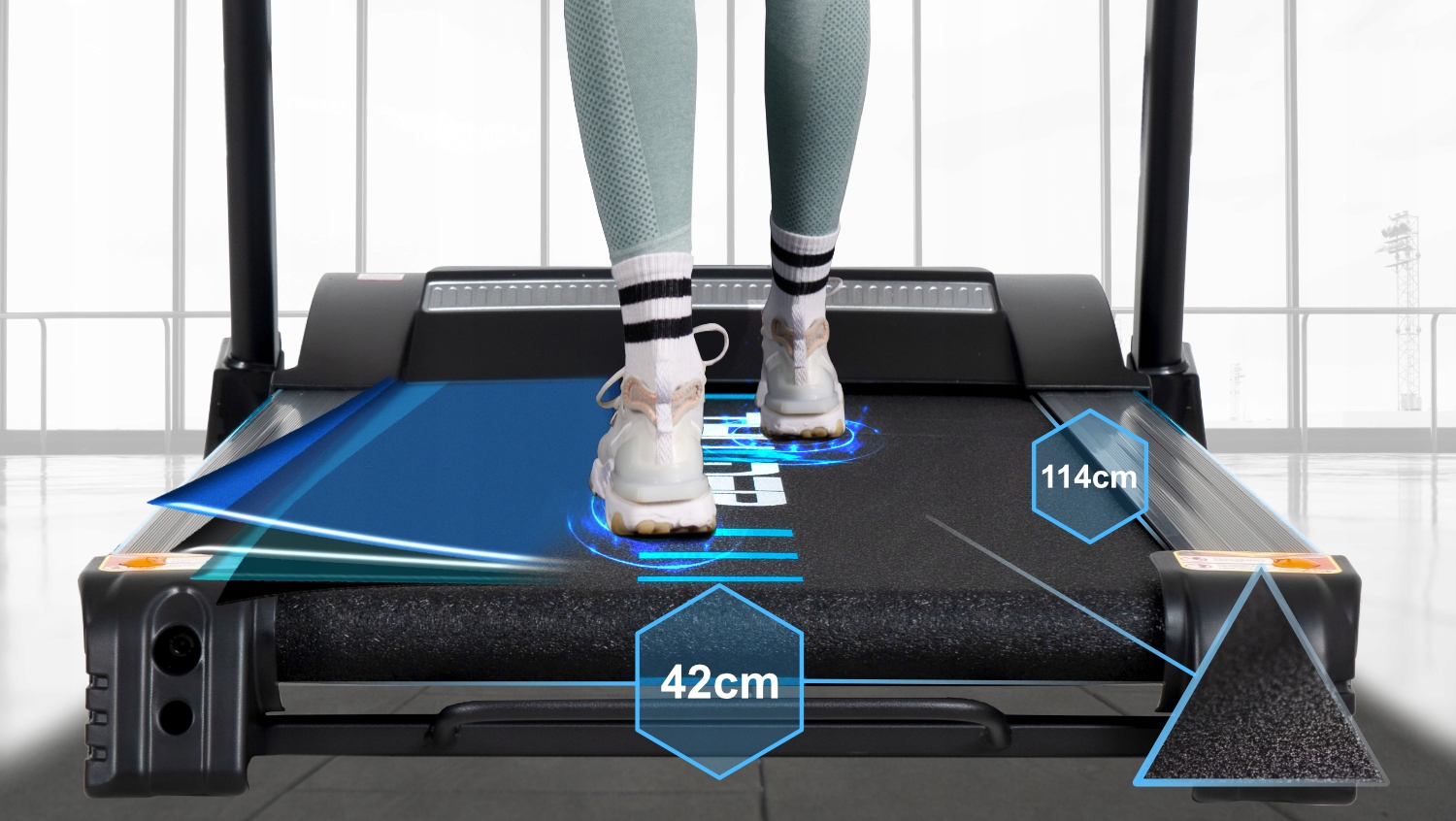 BIEŻNIA ELEKTRYCZNA TRENINGOWA MOCNA 140KG 17KM/H Marka Thunder