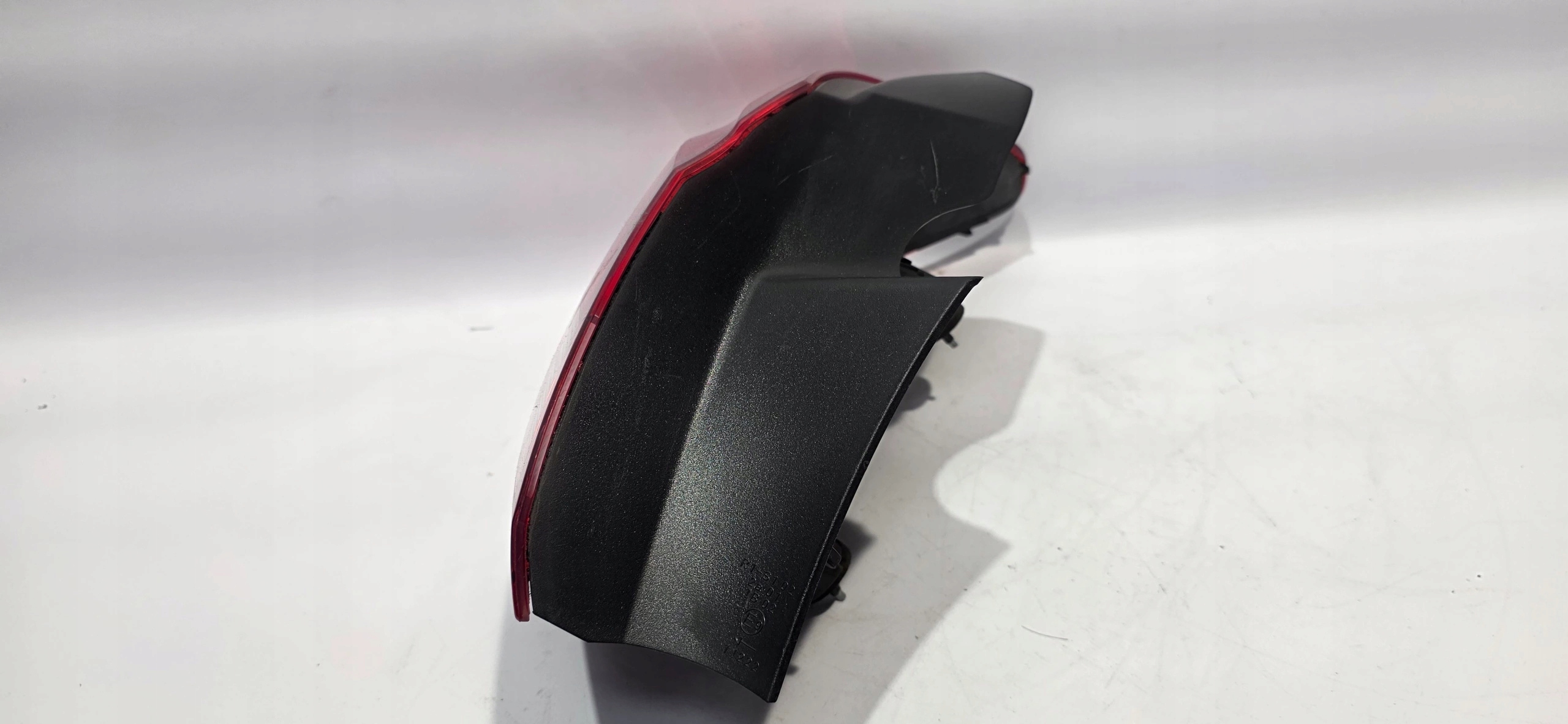 light left rear part OPEL CORSA E HB 5D original EUROPA 39012621