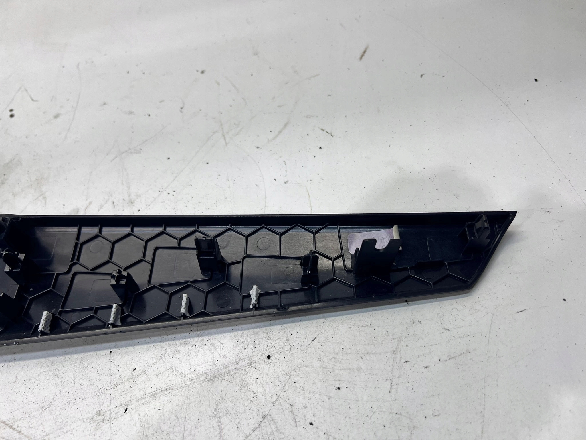 cover spoiler TUNELU right AUDI Q5 FY 80A 80B863306