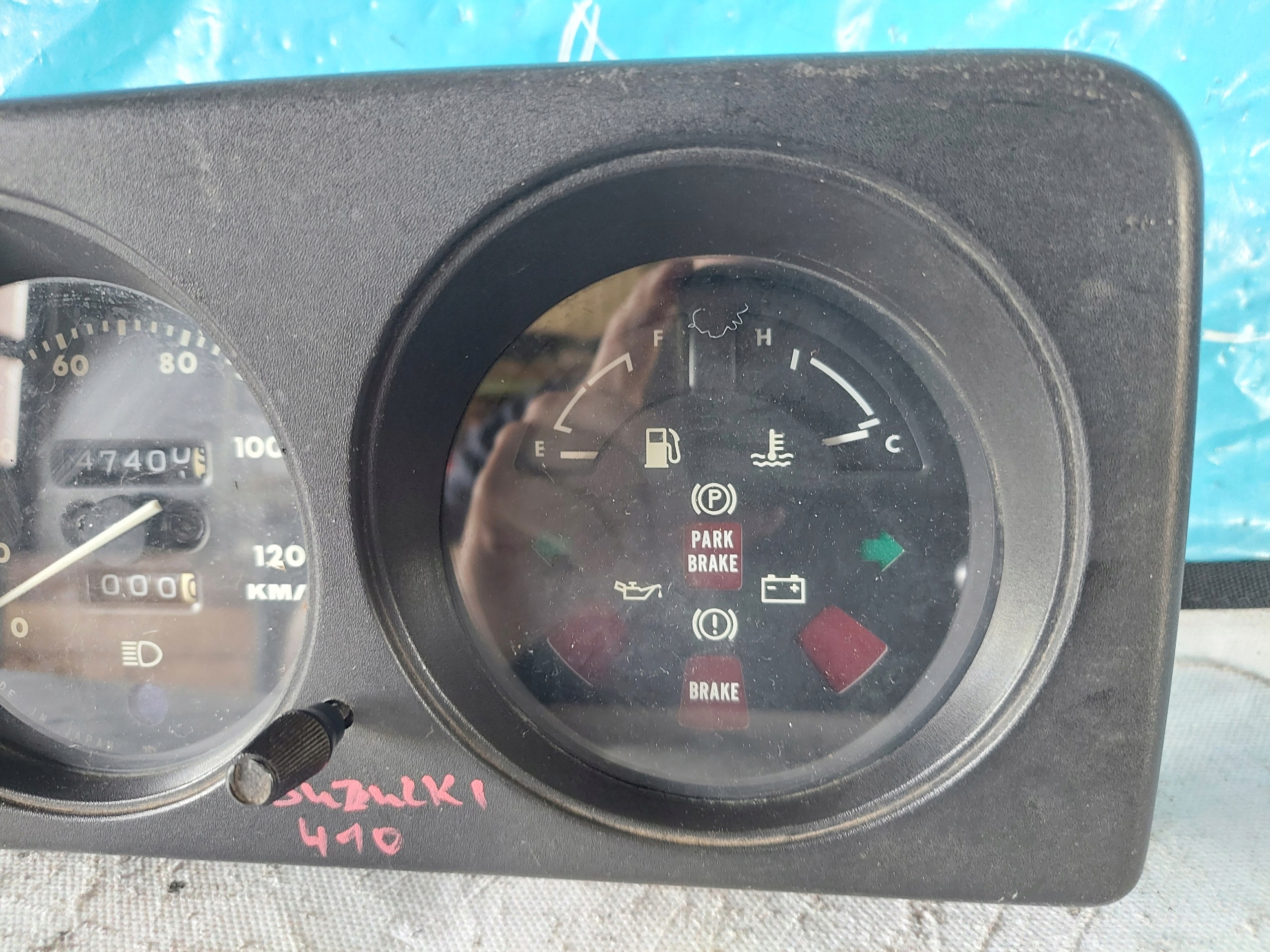 dials clock SUZUKI SAMURAI 410