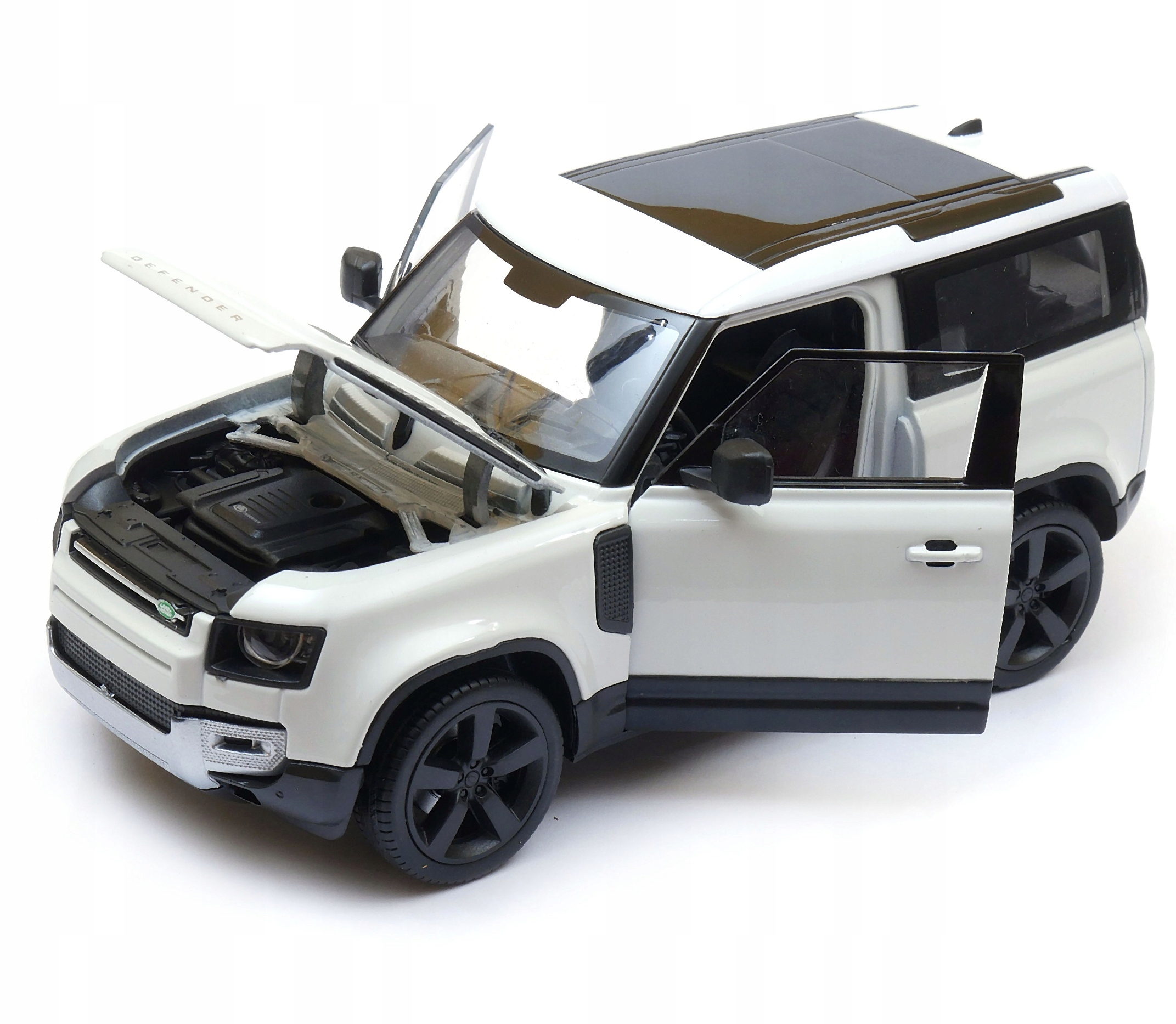 Land Rover Defender 2020 1:26 kovový model Welly