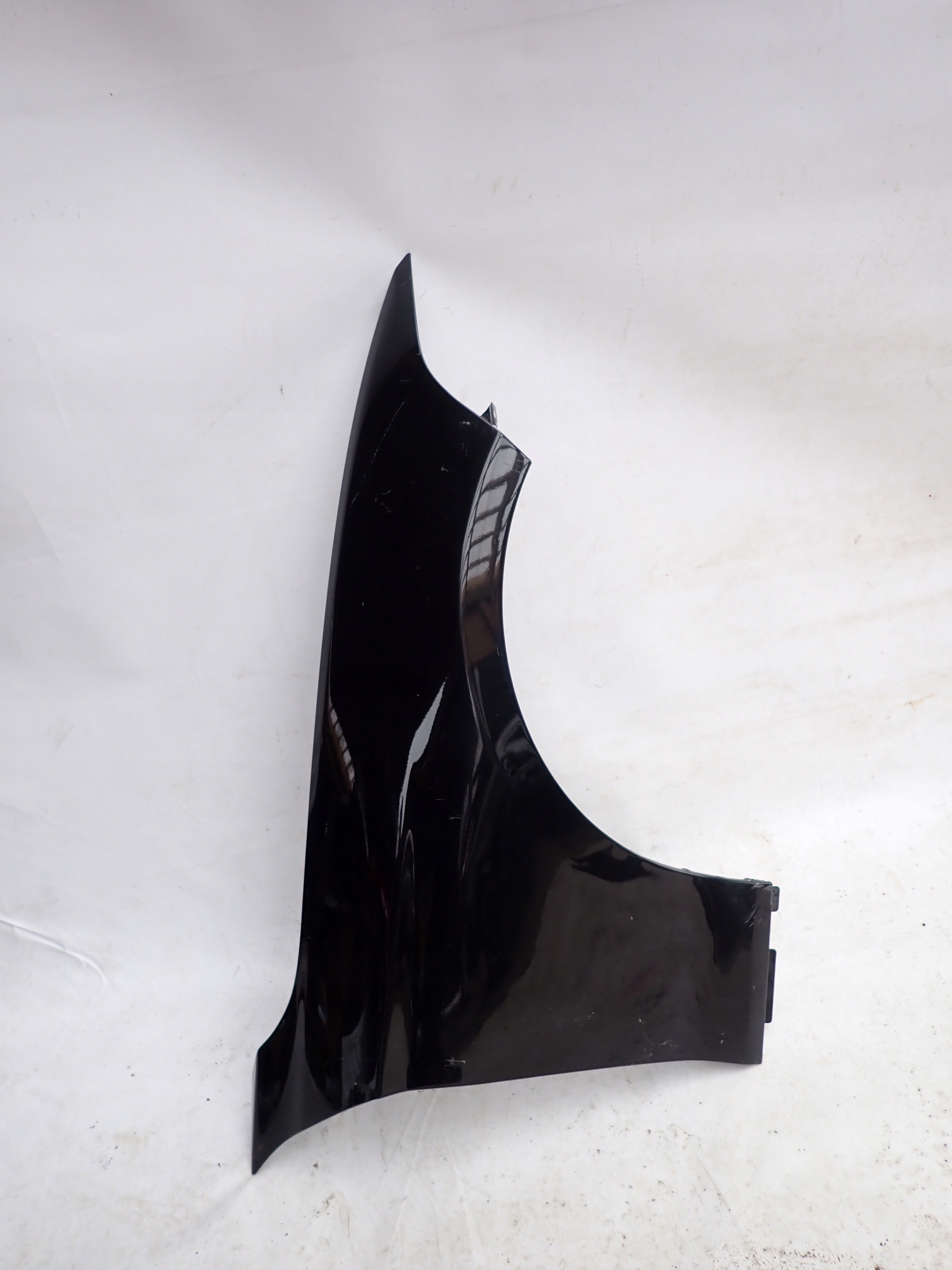 BMW 1 F20 11-19 fender front front right
