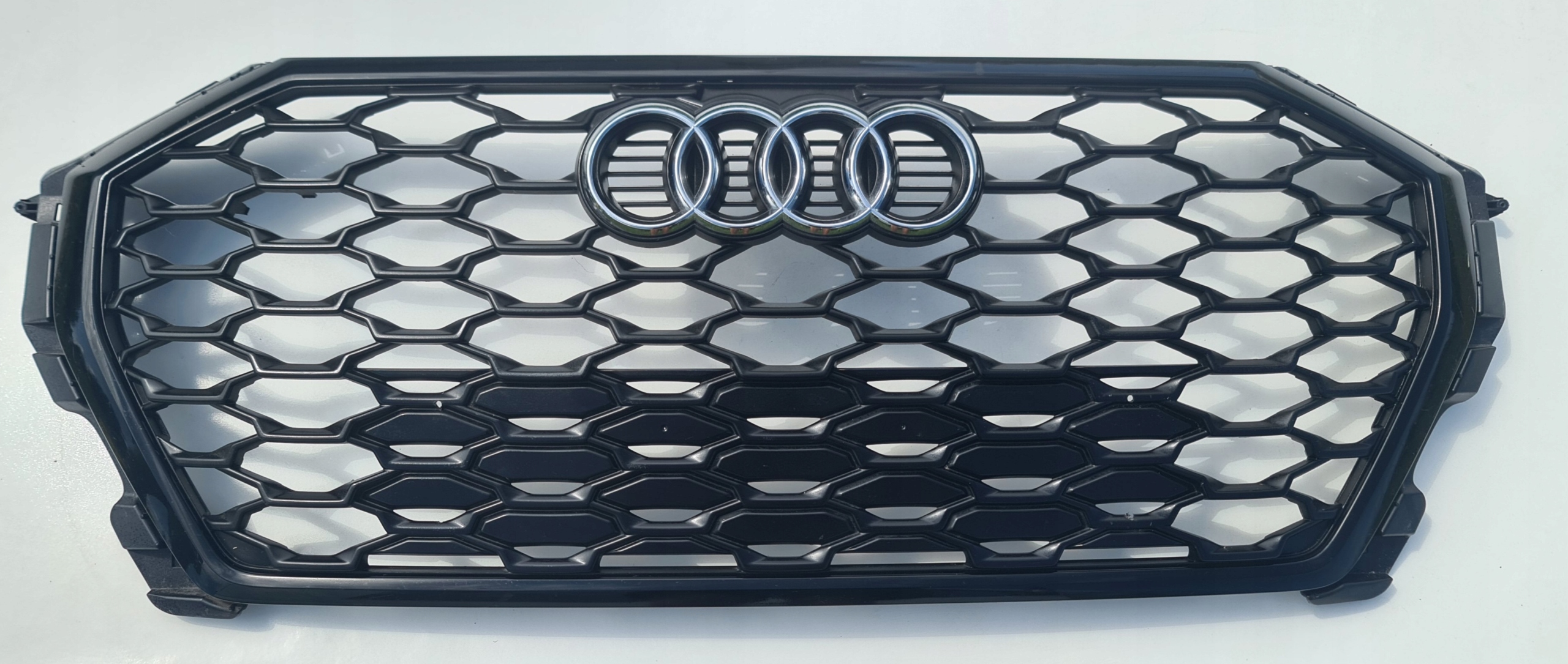 Audi Q3 Kühlergrill FRONTGRILL Kühlergitter - Thumbnail 1